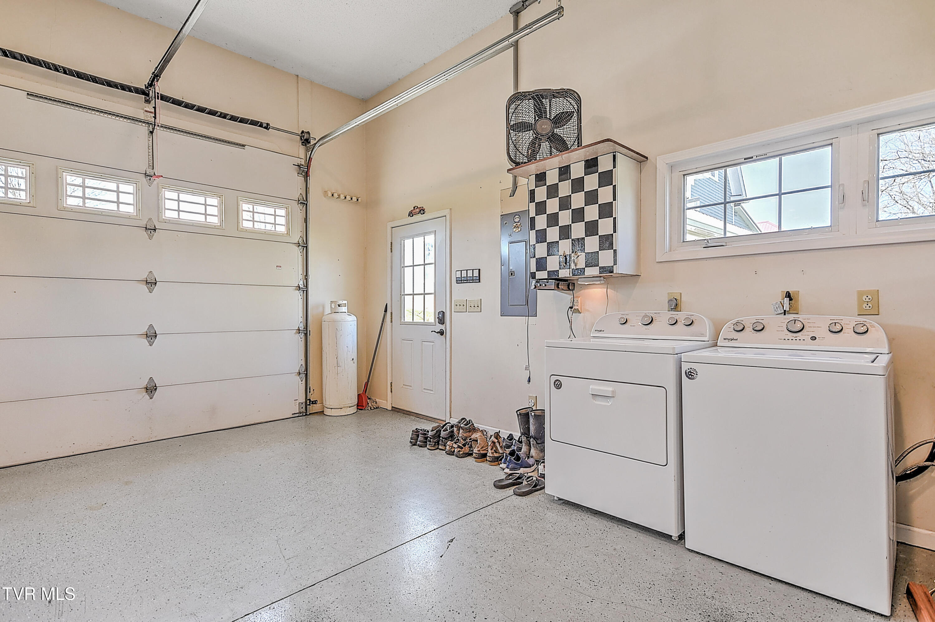 13084 Wallace Pike Property Photo 42