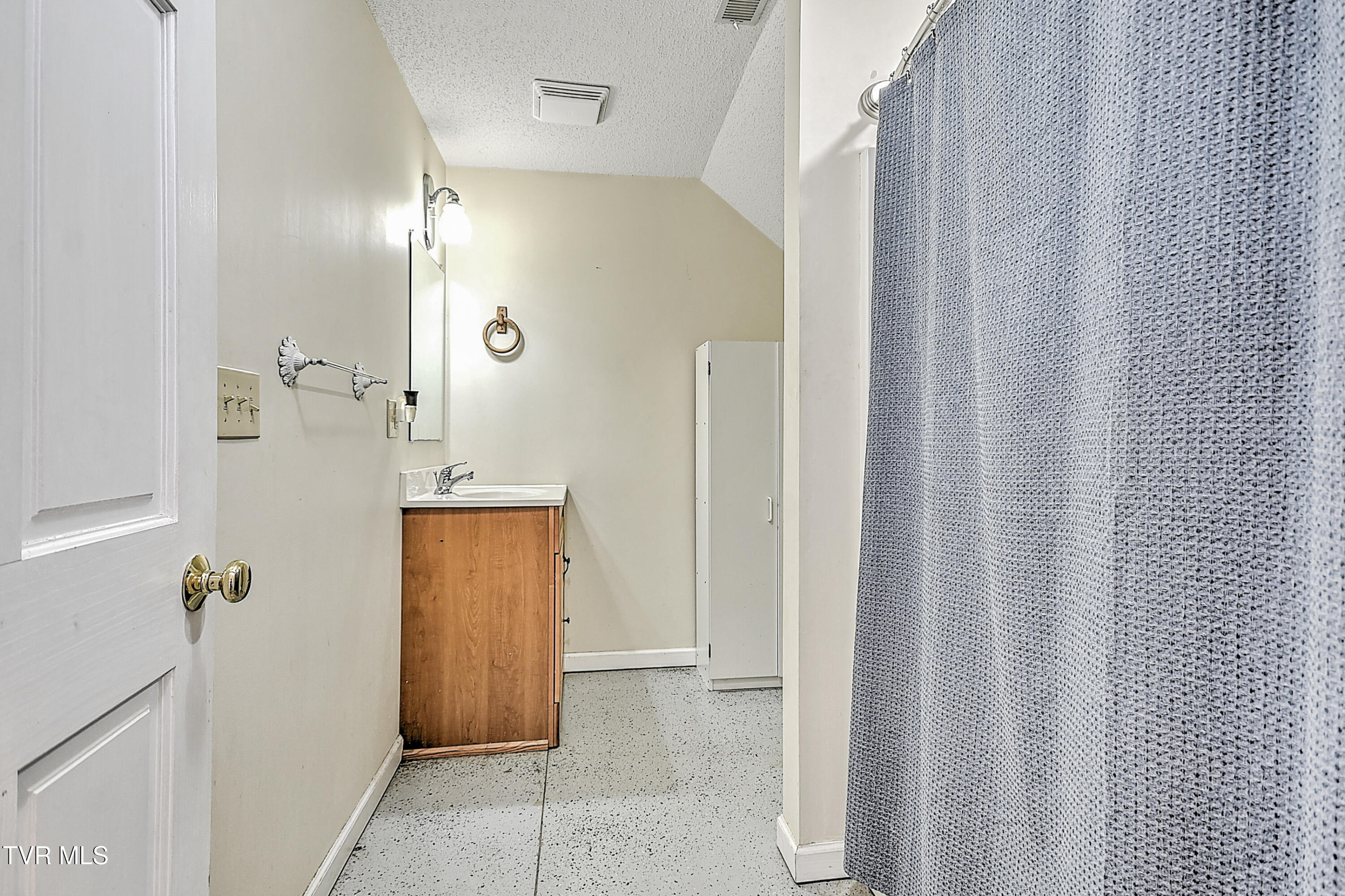 13084 Wallace Pike Property Photo 43