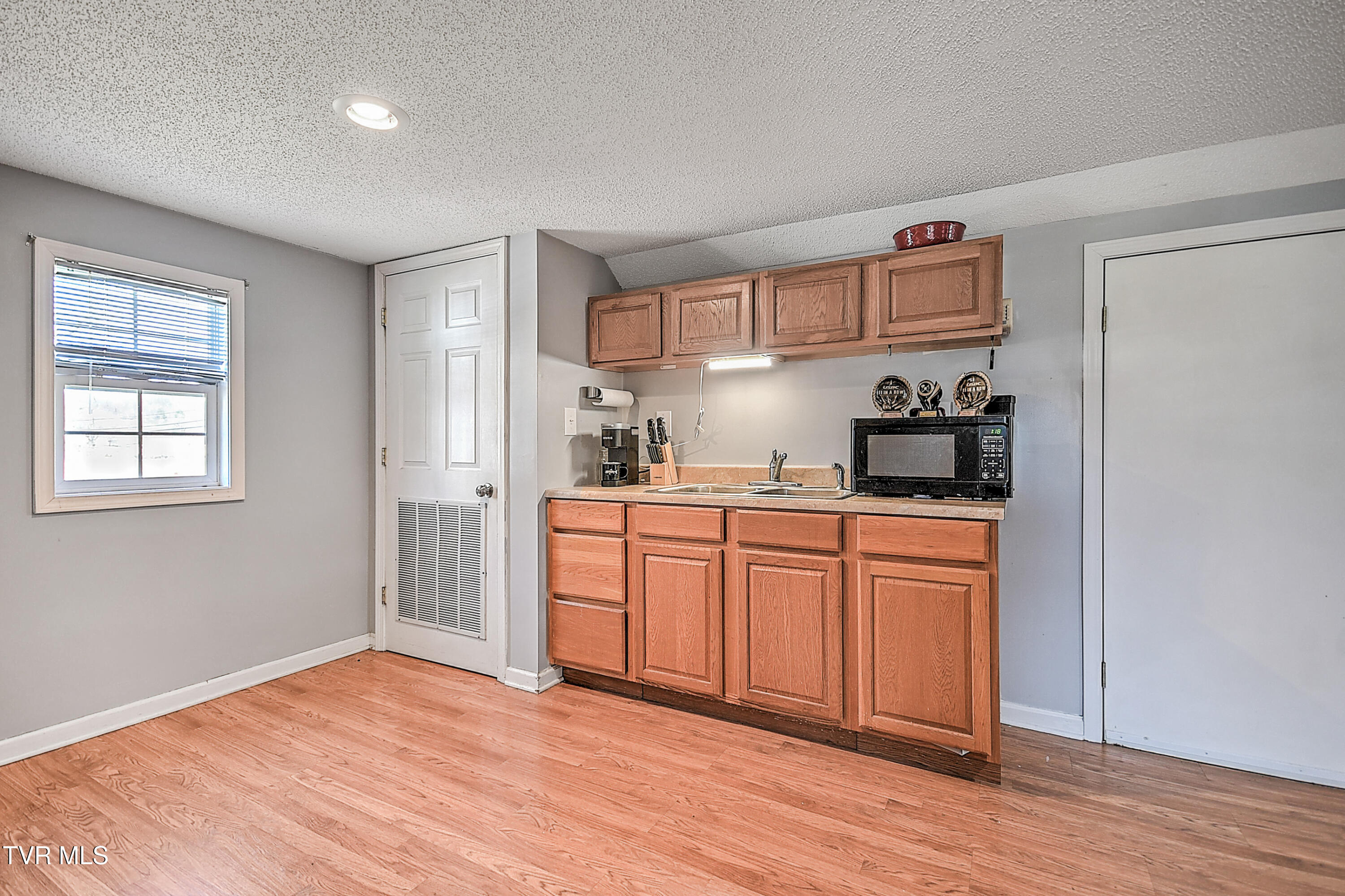 13084 Wallace Pike Property Photo 49