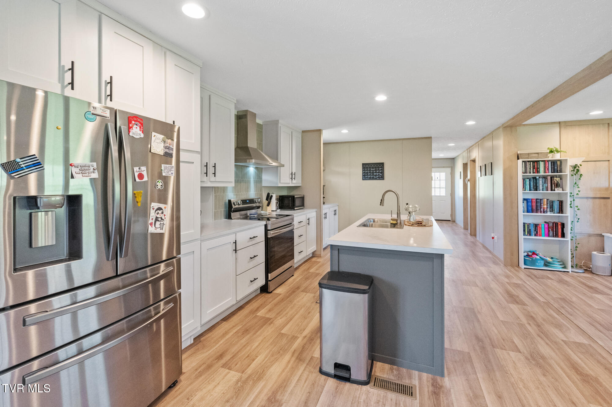 4508 Weaver Pike Property Photo 14