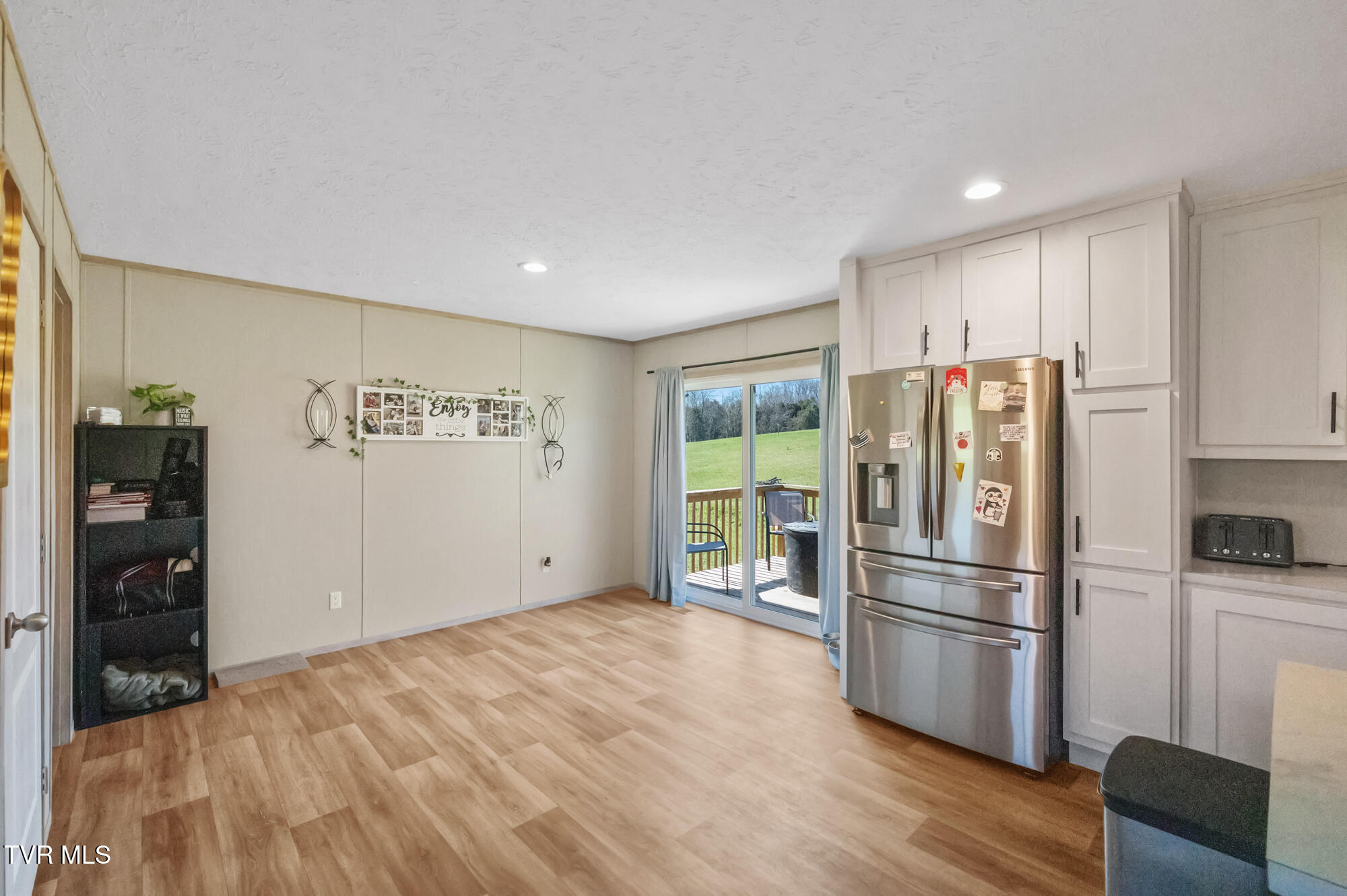 4508 Weaver Pike Property Photo 18