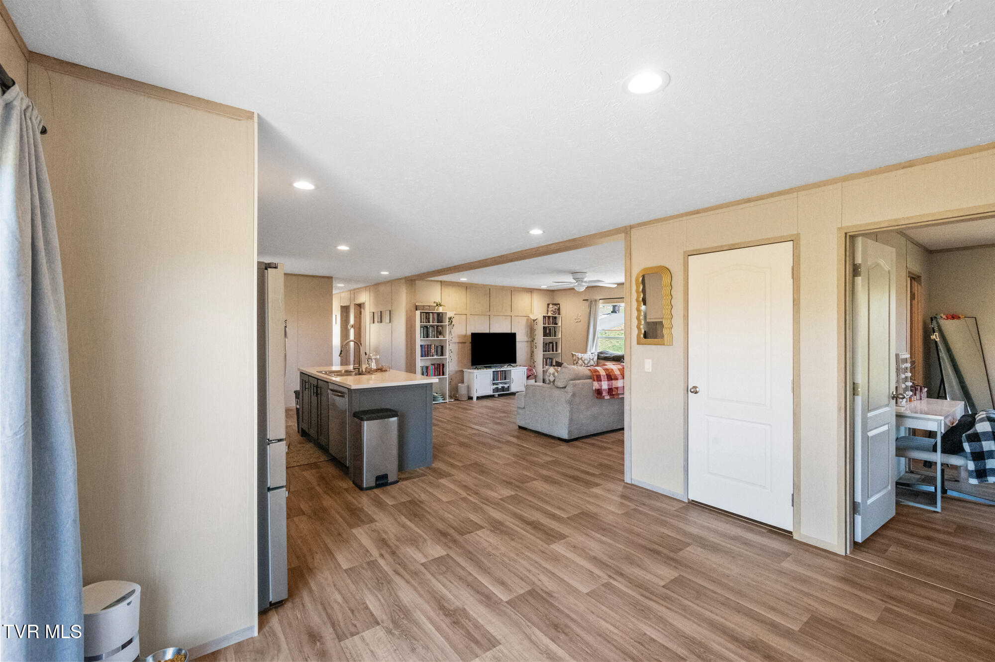 4508 Weaver Pike Property Photo 19