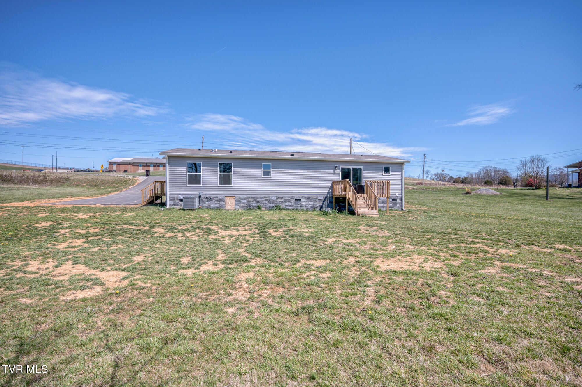 4508 Weaver Pike Property Photo 30