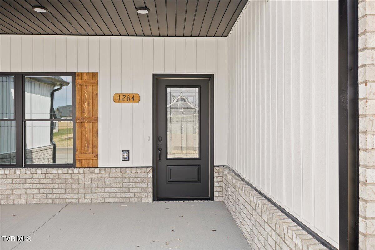 1264 Cabot Cove Property Photo 2