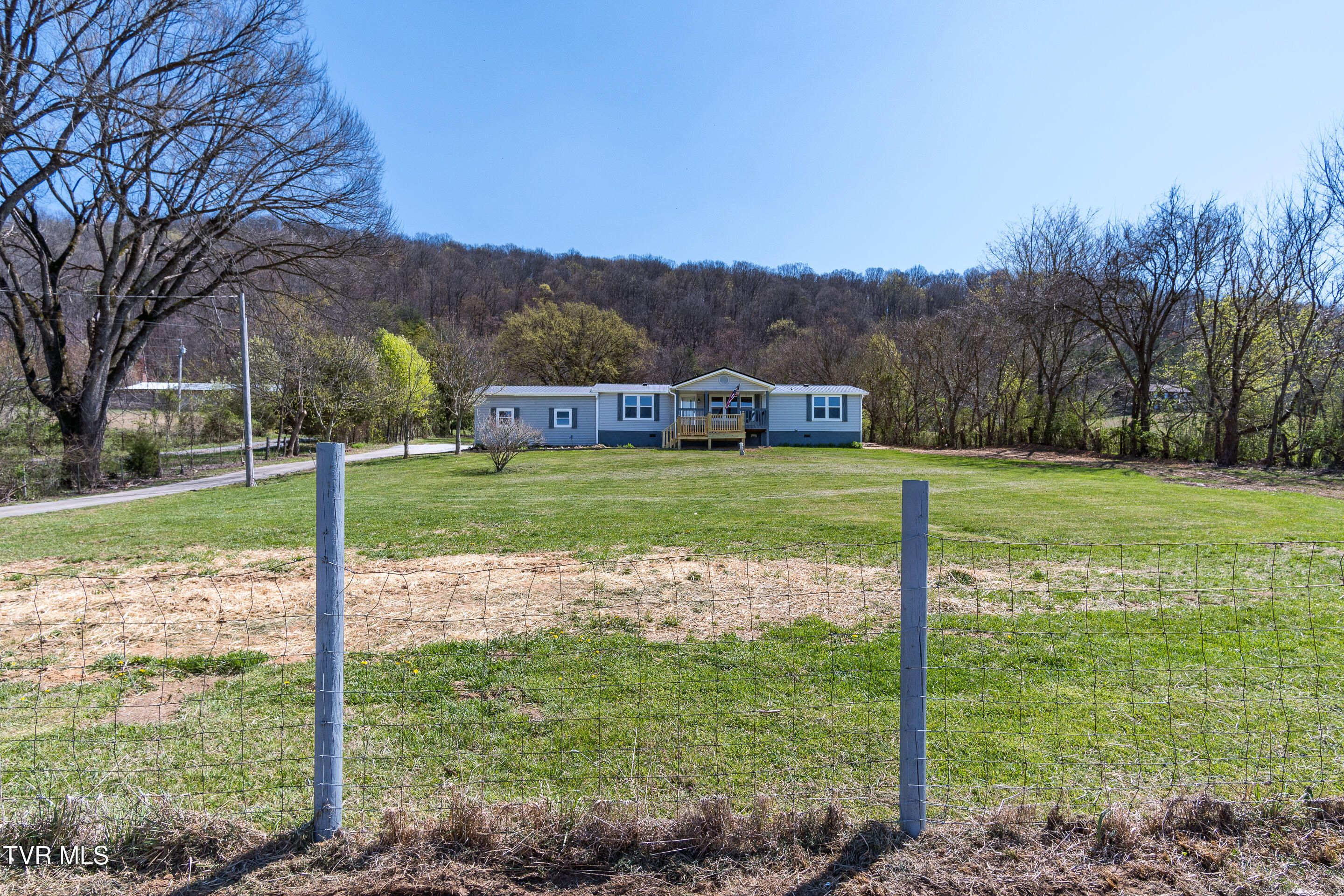 1400 West Pines Road Property Photo 47
