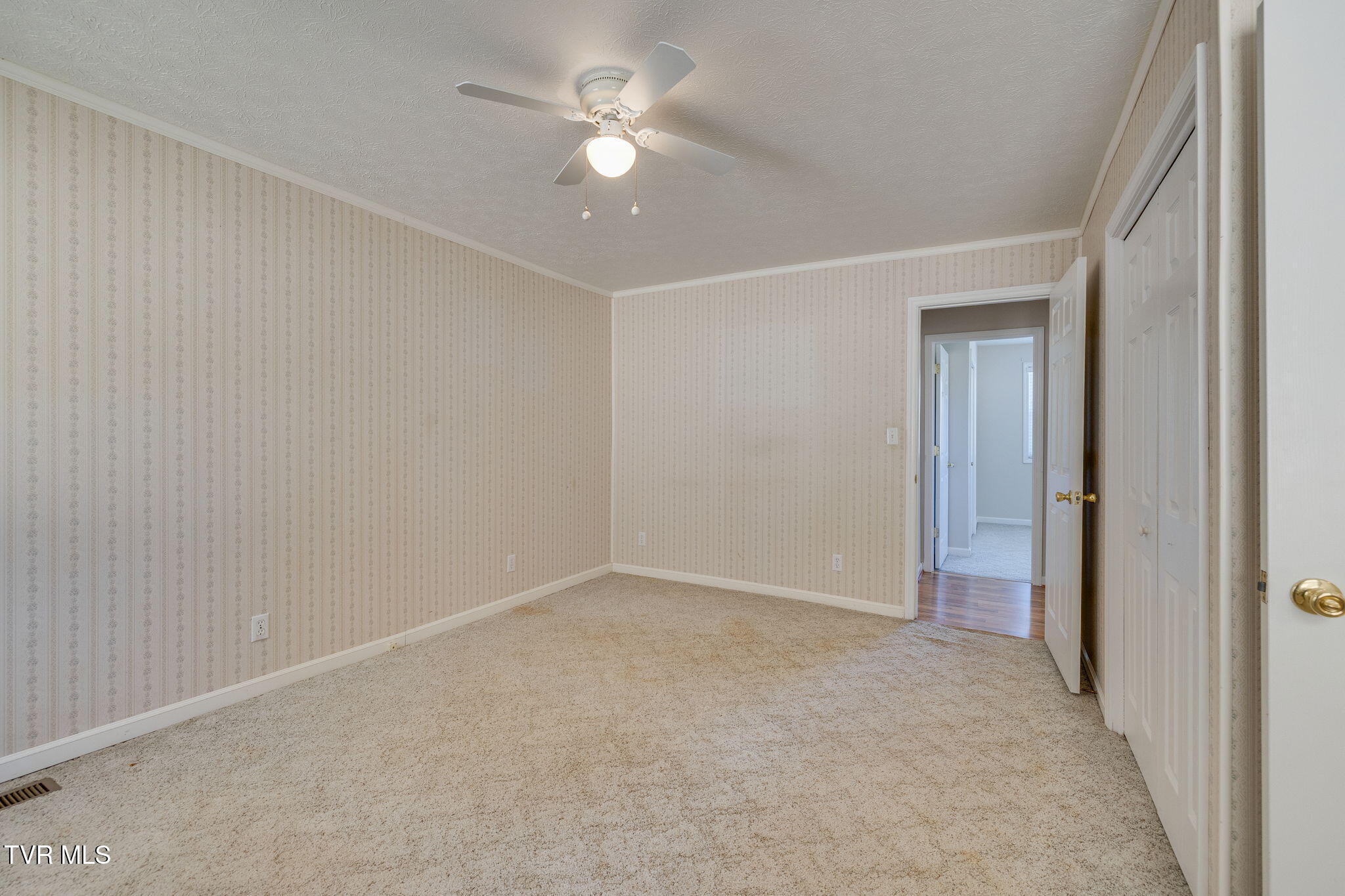 1820 Veterans Memorial Highway Property Photo 17