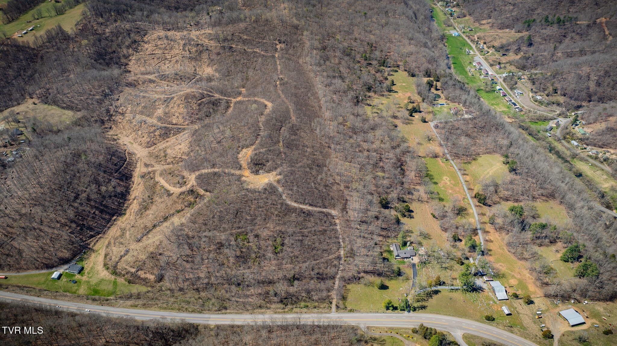 1820 Veterans Memorial Highway Property Photo 43