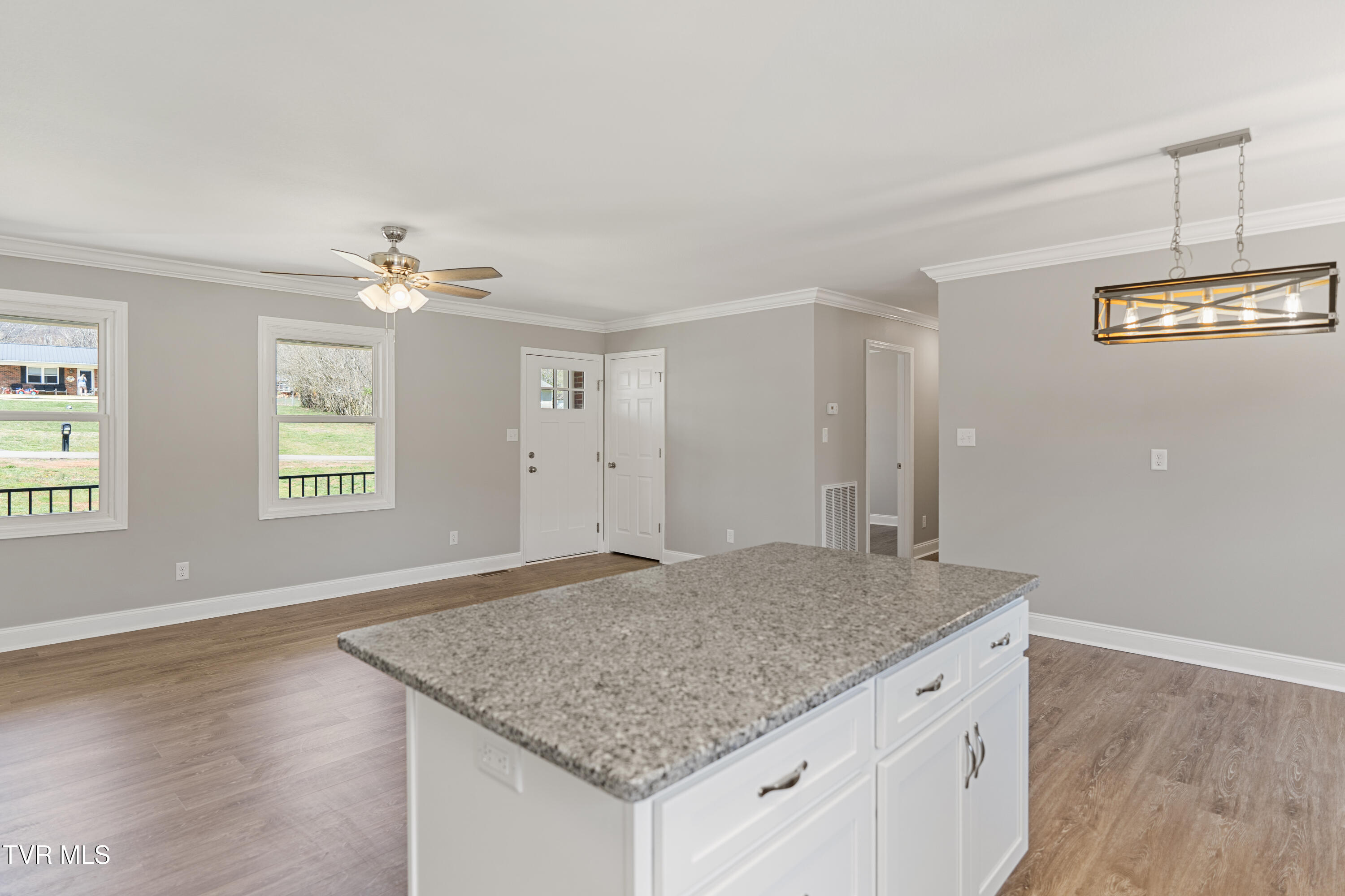 218 Livesay Circle Property Photo 6