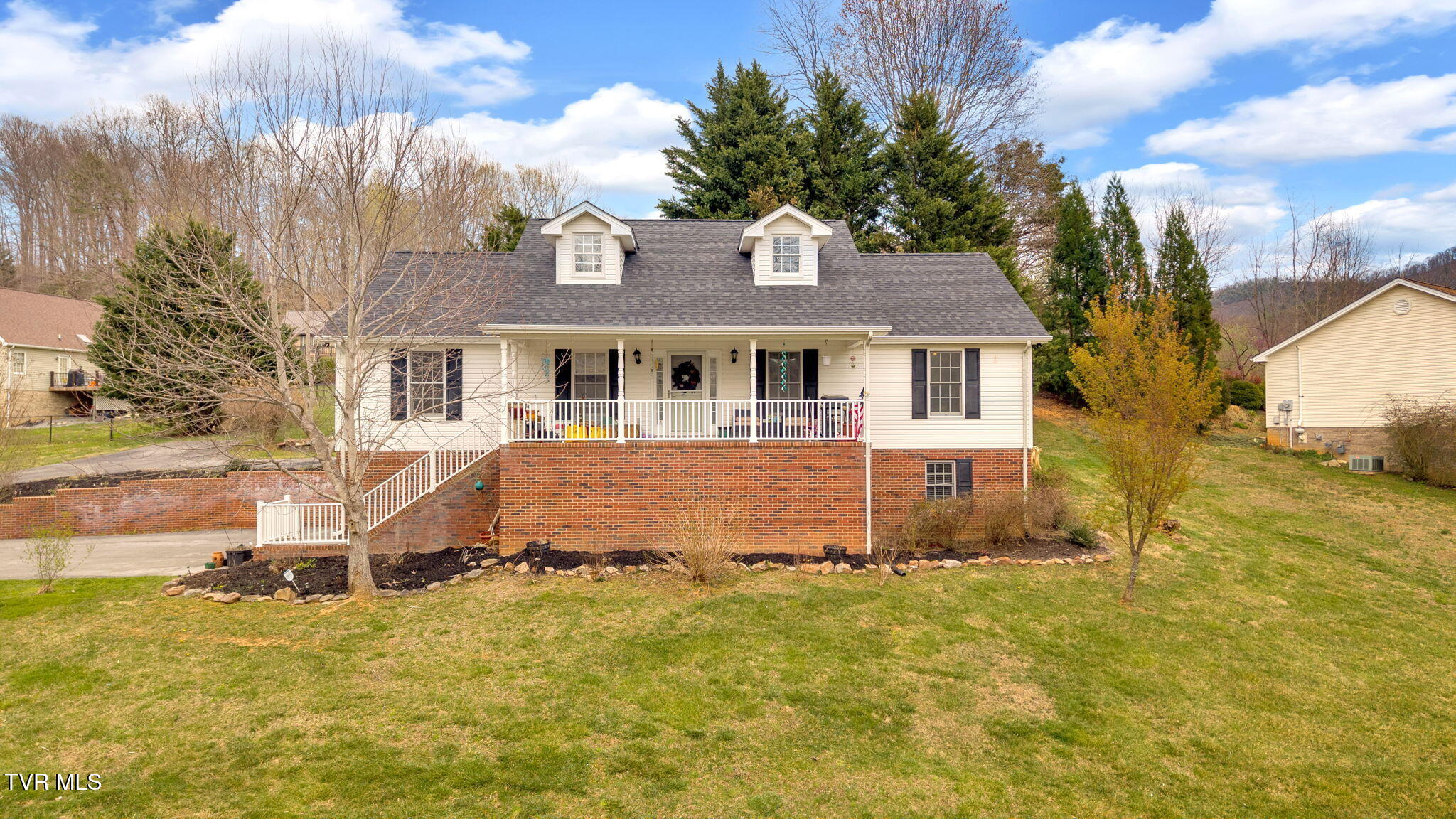 163 Springbrook Road Property Photo 1