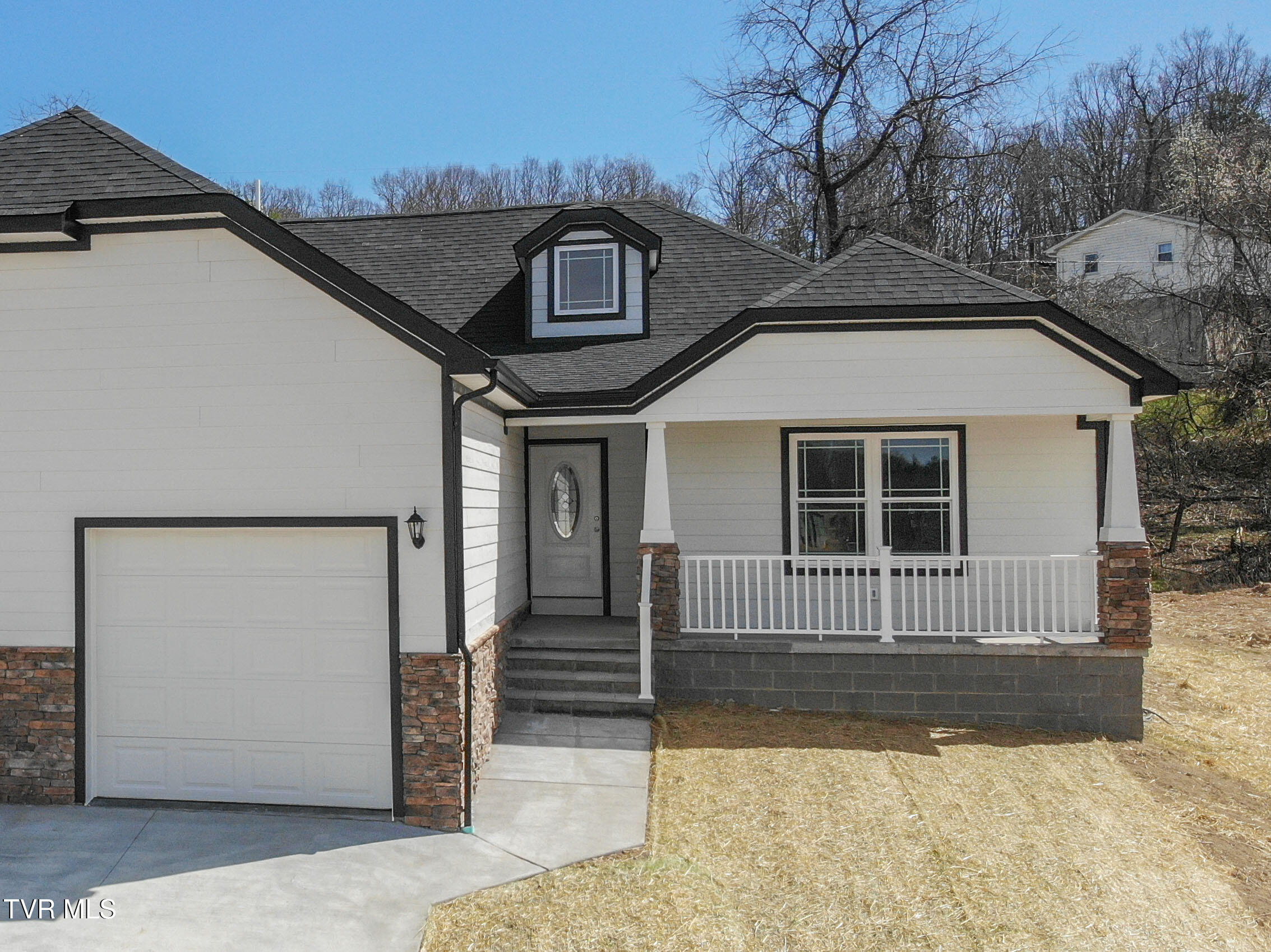 18495 Keeneland Lane Property Photo 1