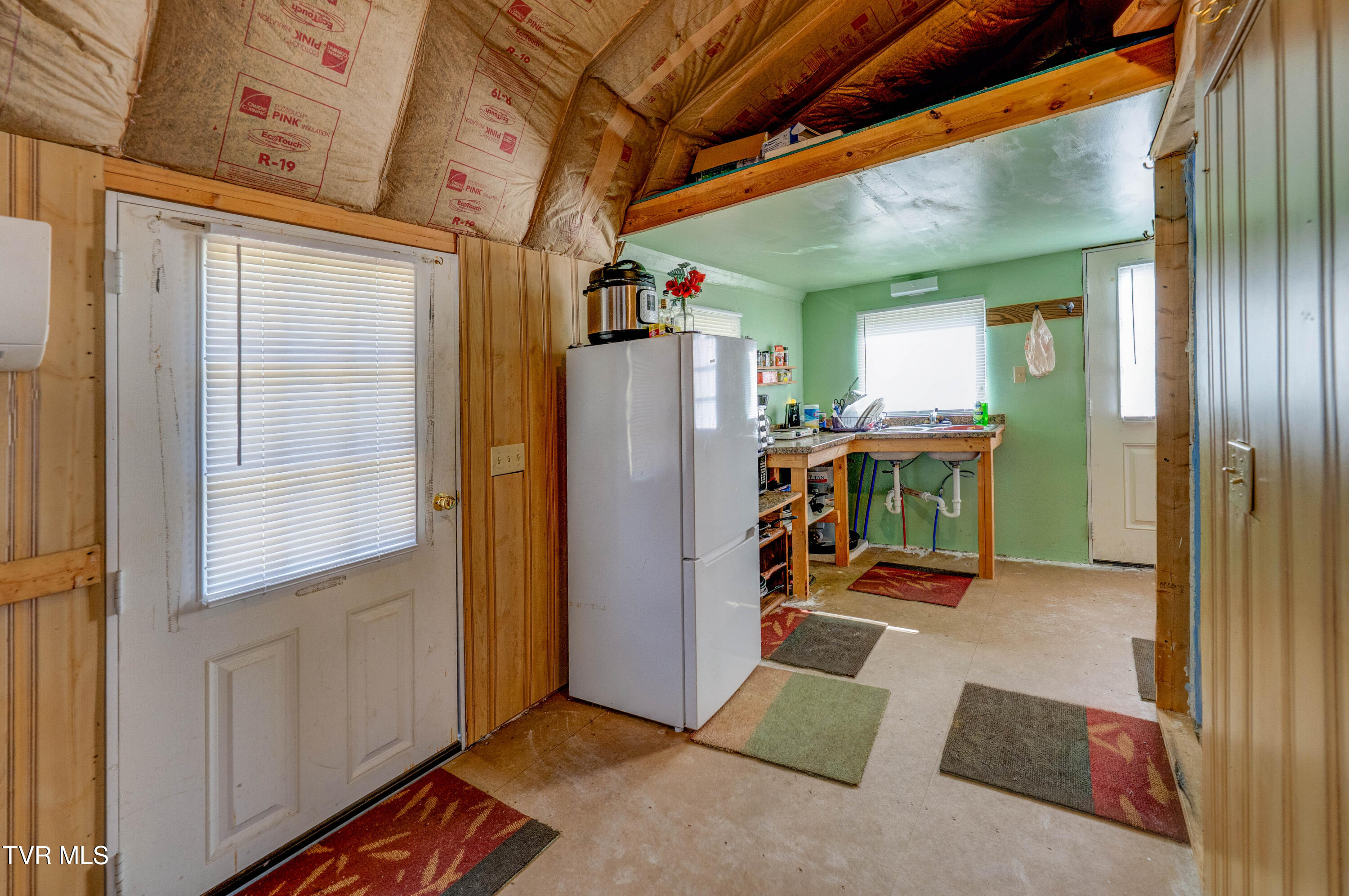 672 Stage Coach Loop Property Photo 18