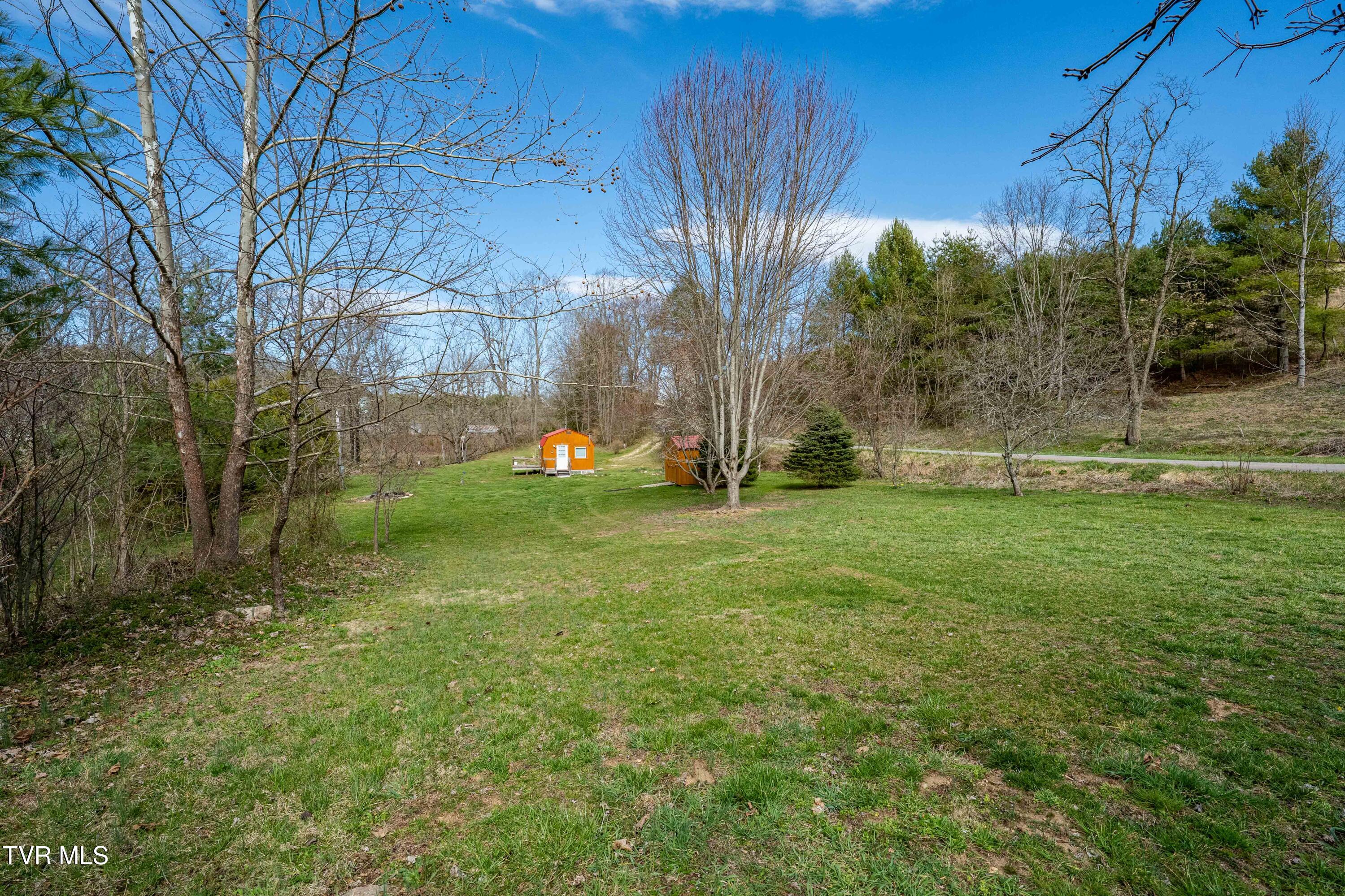 672 Stage Coach Loop Property Photo 38