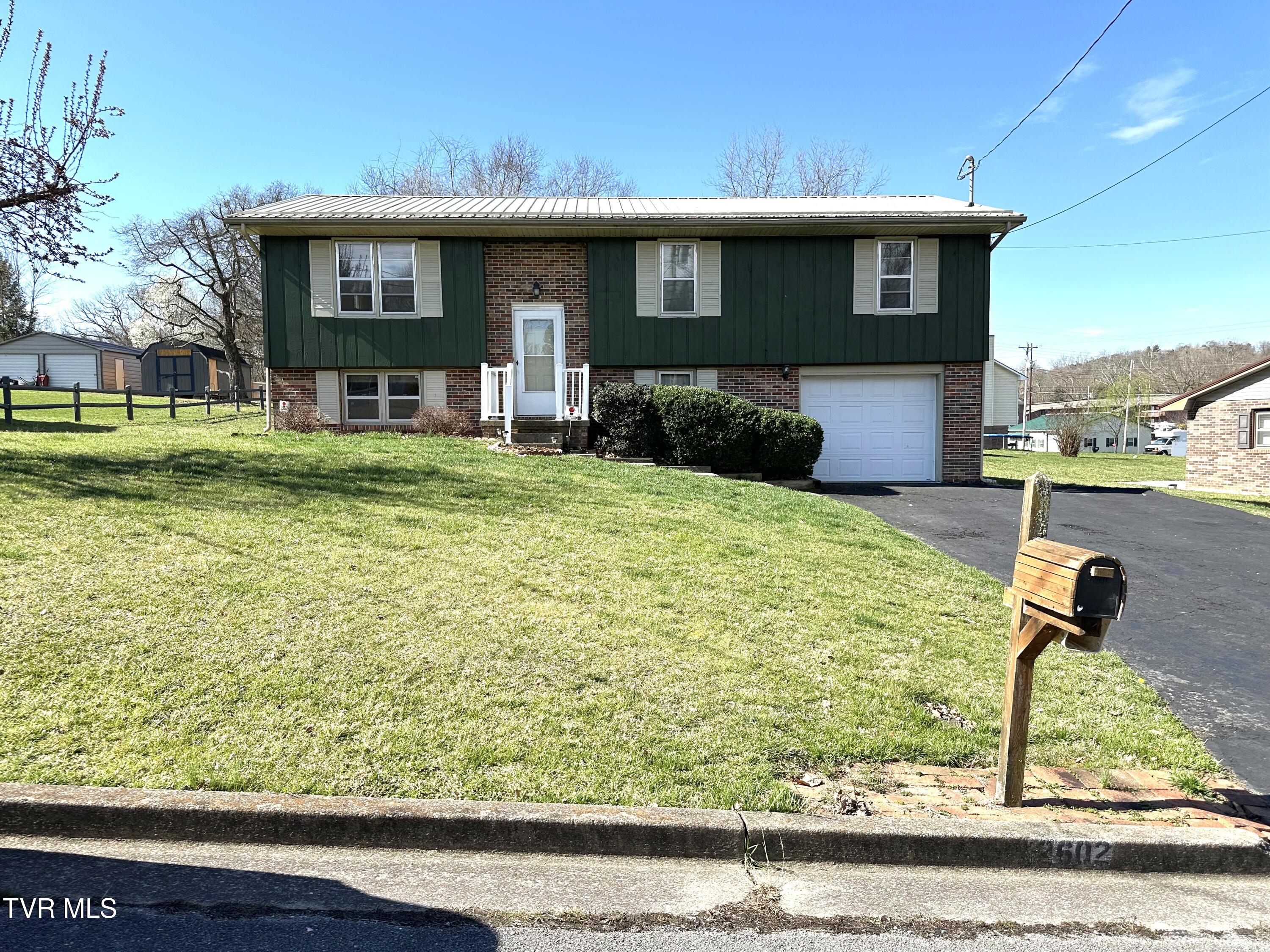 2602 Austin Village Boulevard Property Photo 2