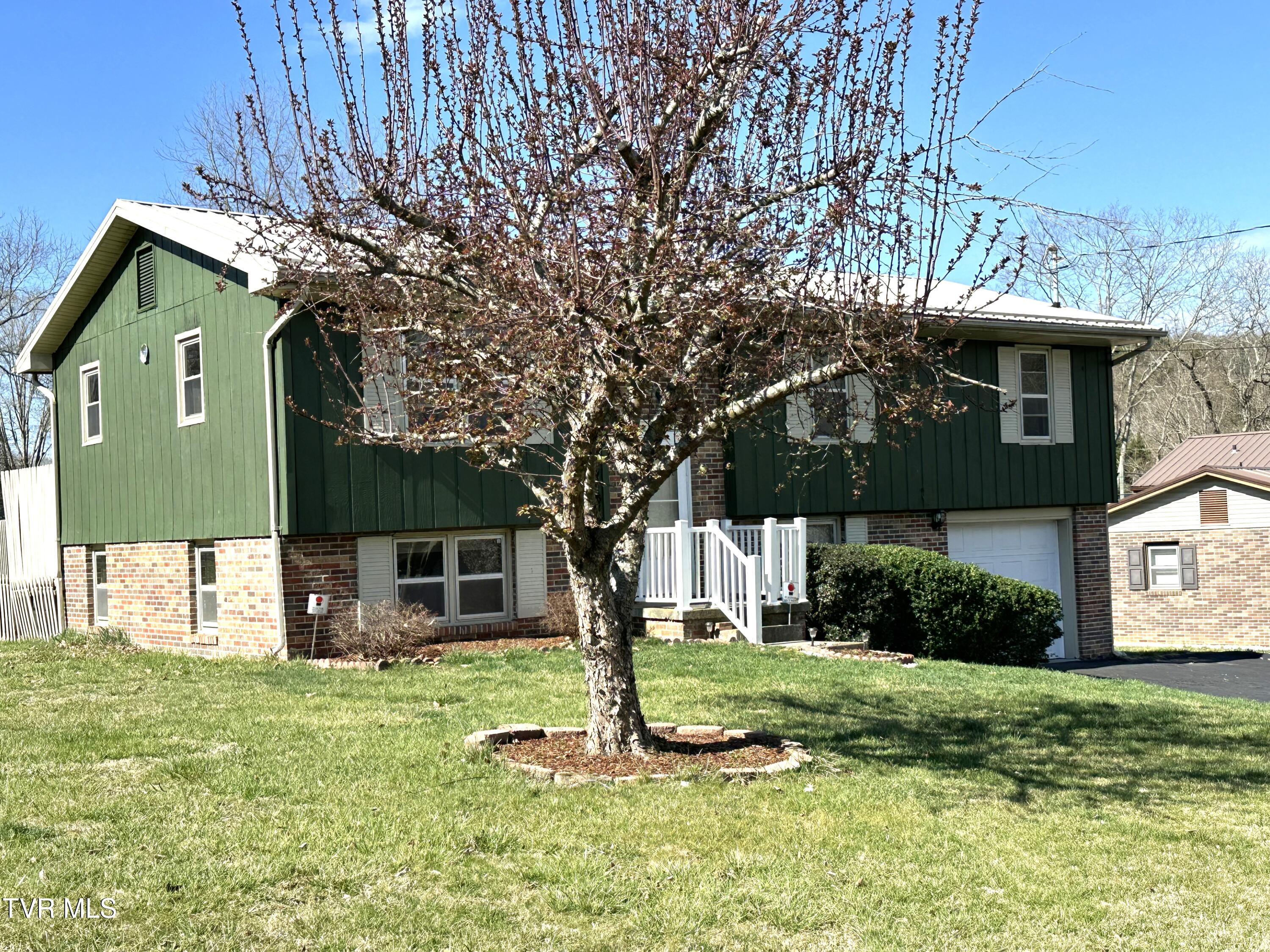 2602 Austin Village Boulevard Property Photo 4