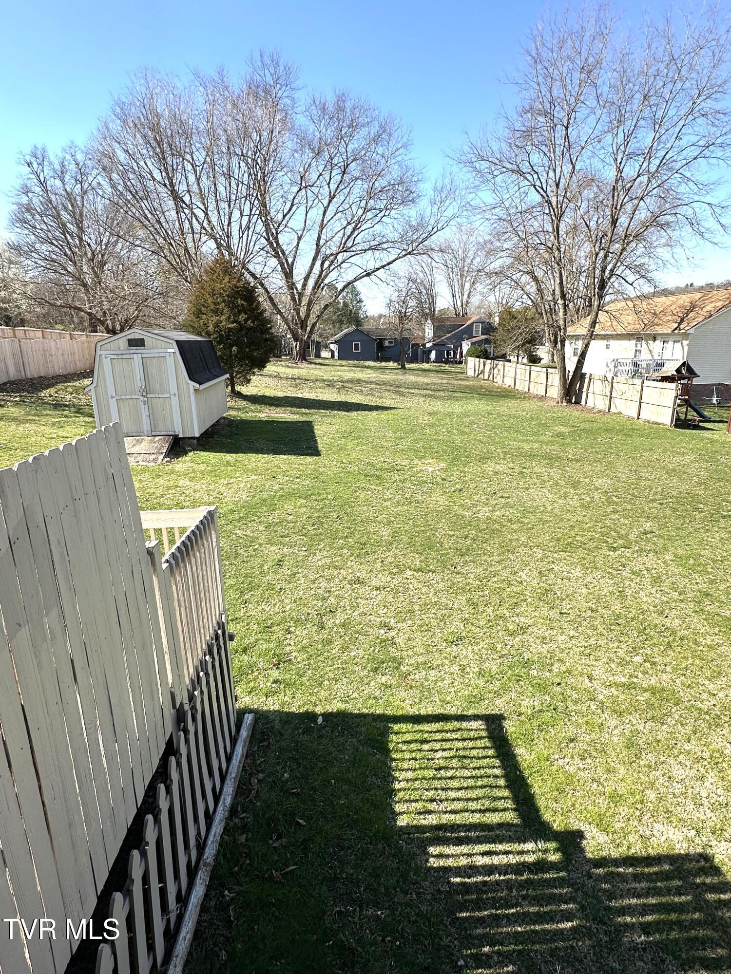 2602 Austin Village Boulevard Property Photo 17