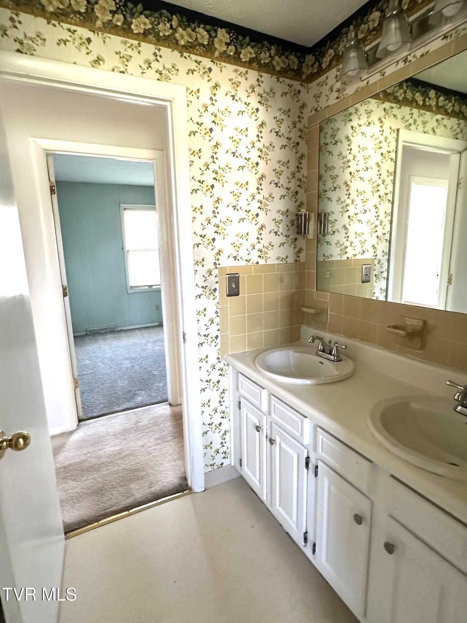 2602 Austin Village Boulevard Property Photo 45
