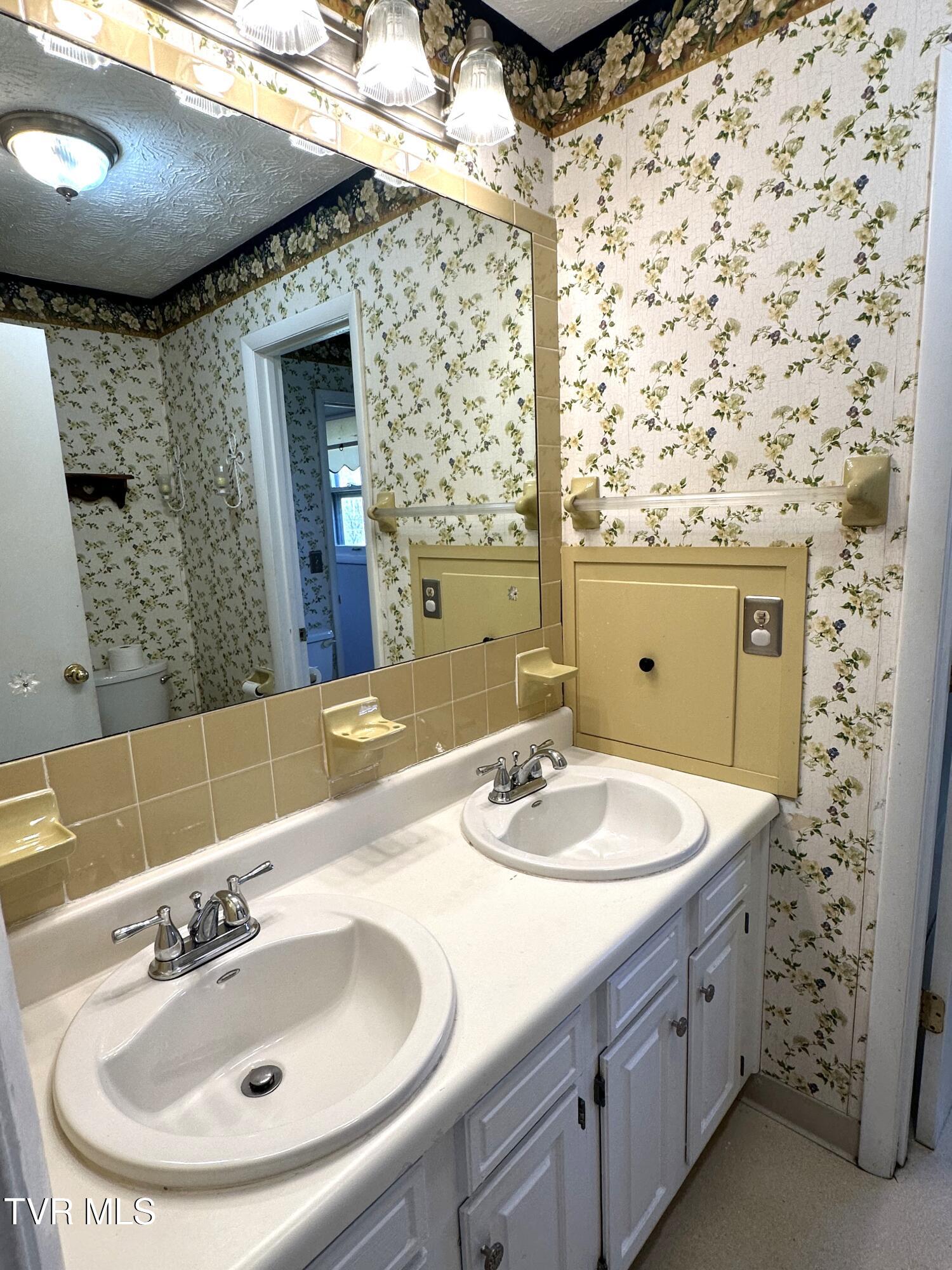 2602 Austin Village Boulevard Property Photo 46