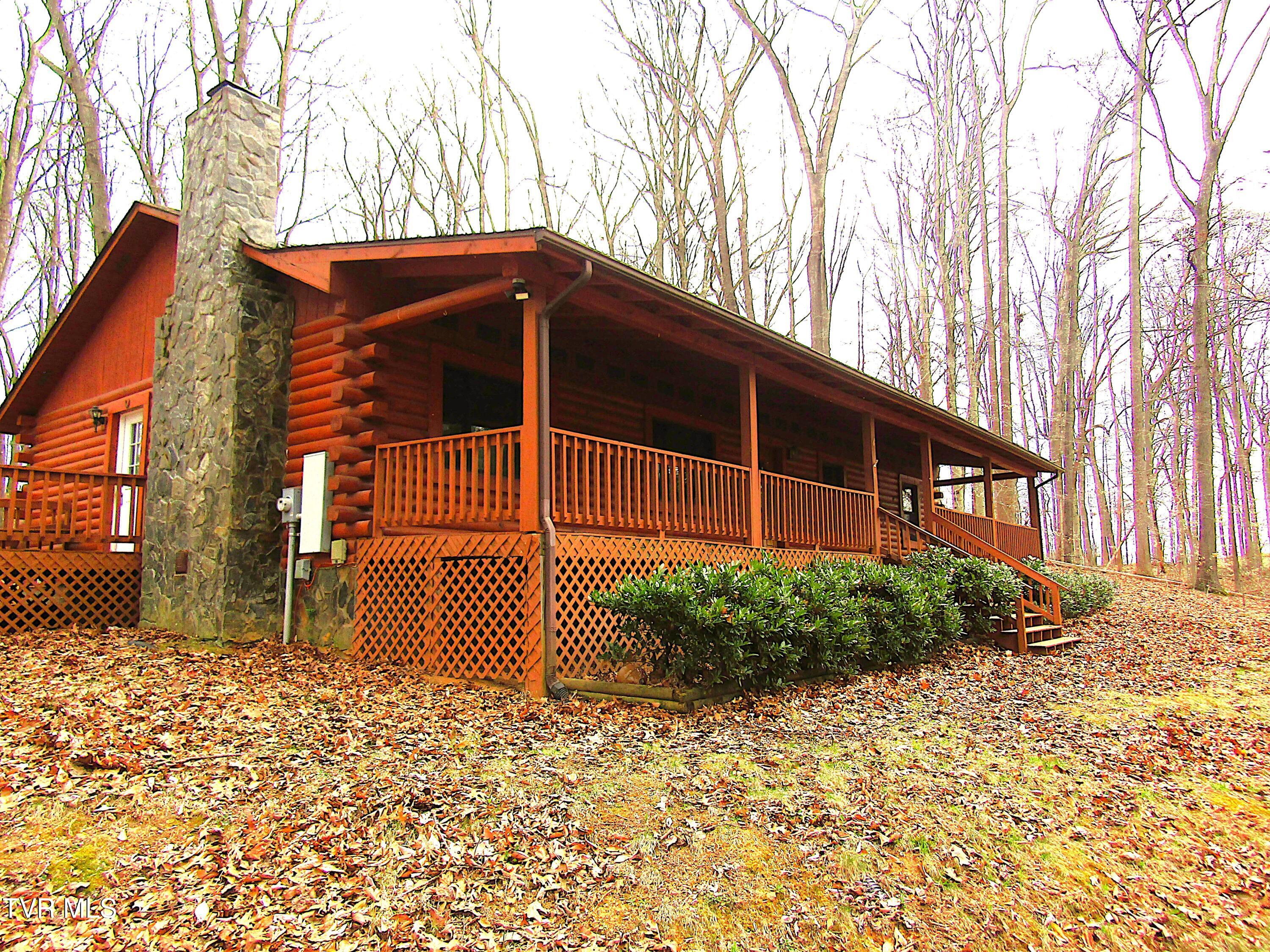 144 Hollow Timbers Drive Property Photo 1