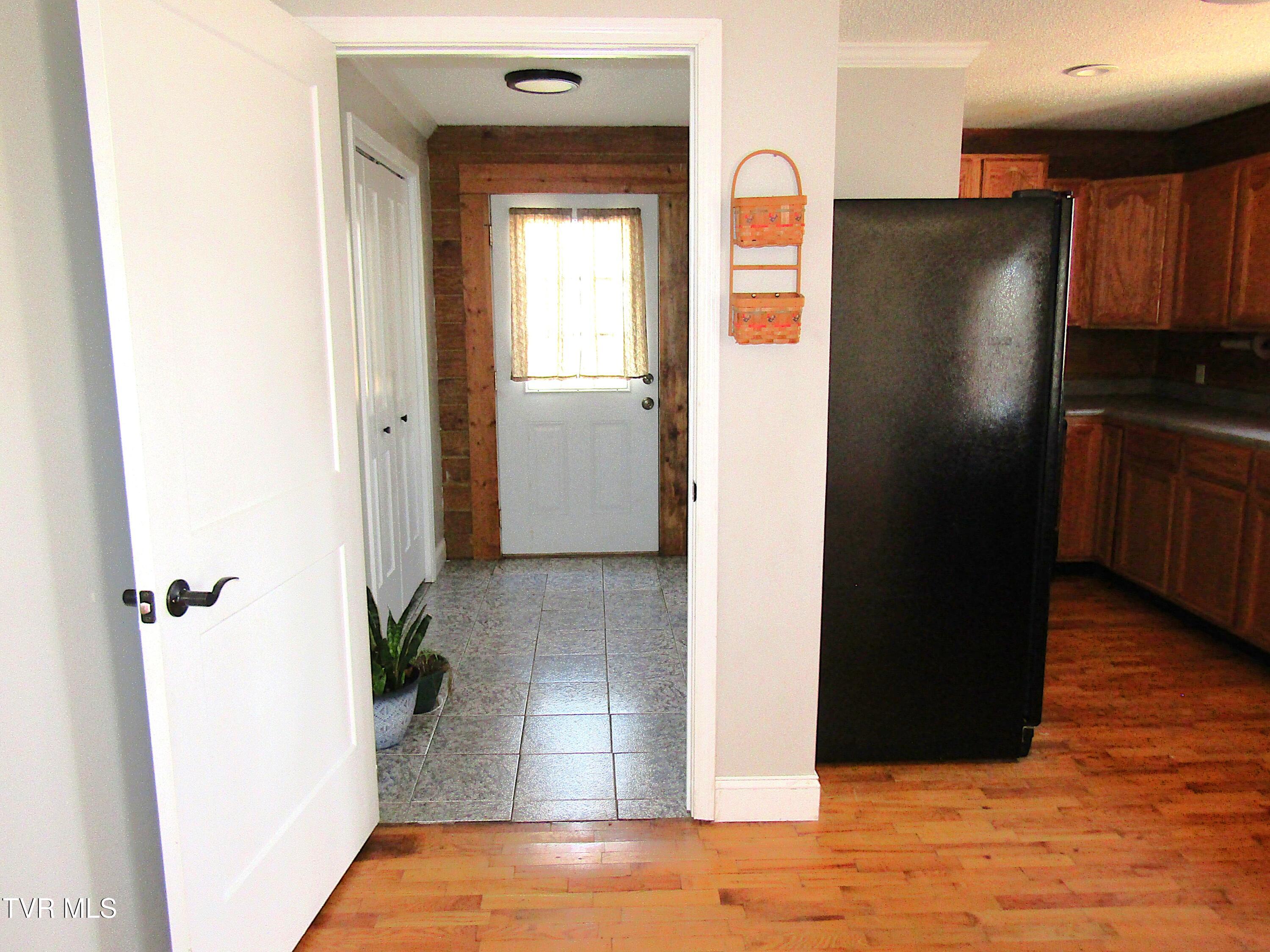 144 Hollow Timbers Drive Property Photo 17