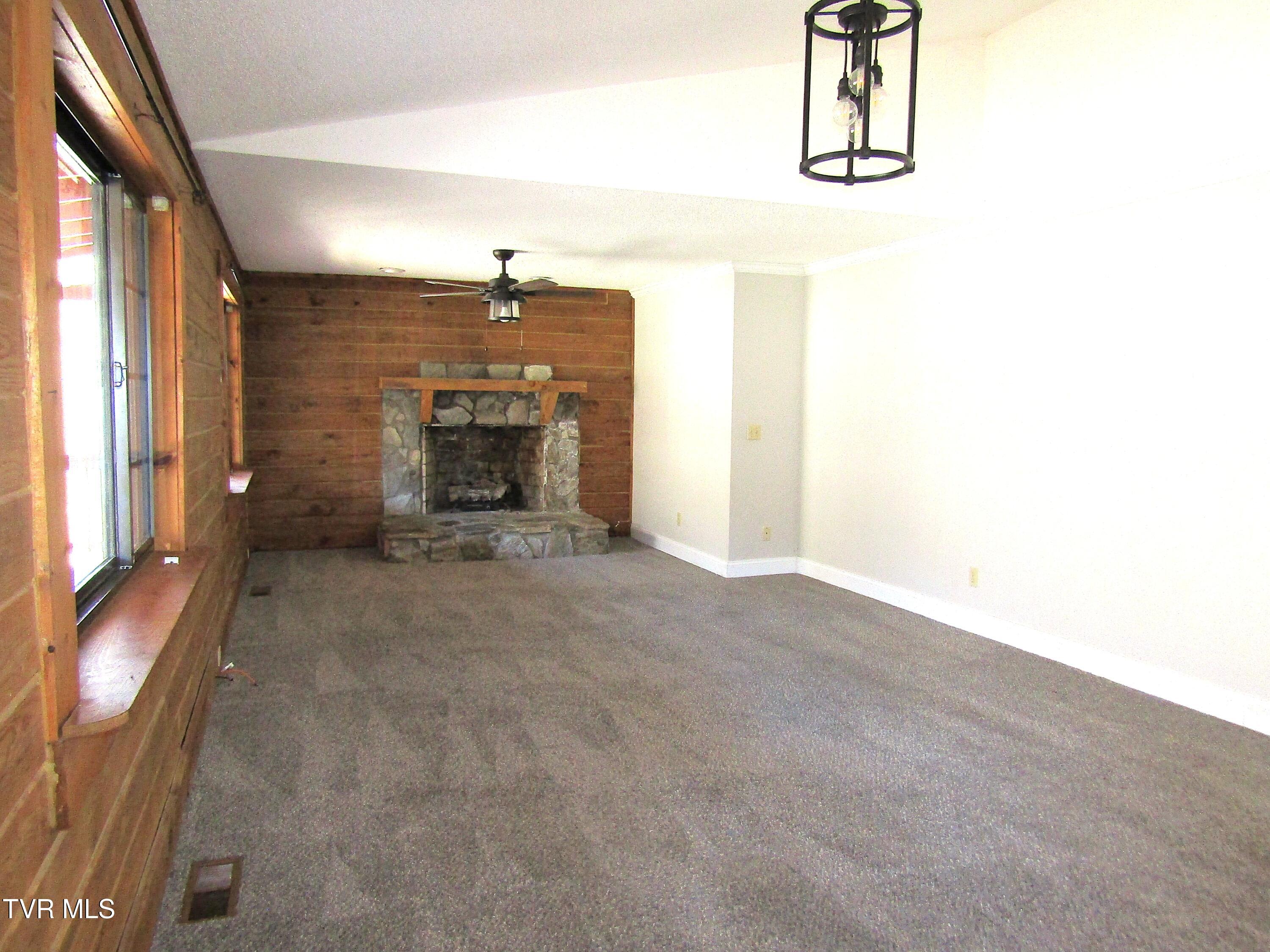 144 Hollow Timbers Drive Property Photo 19