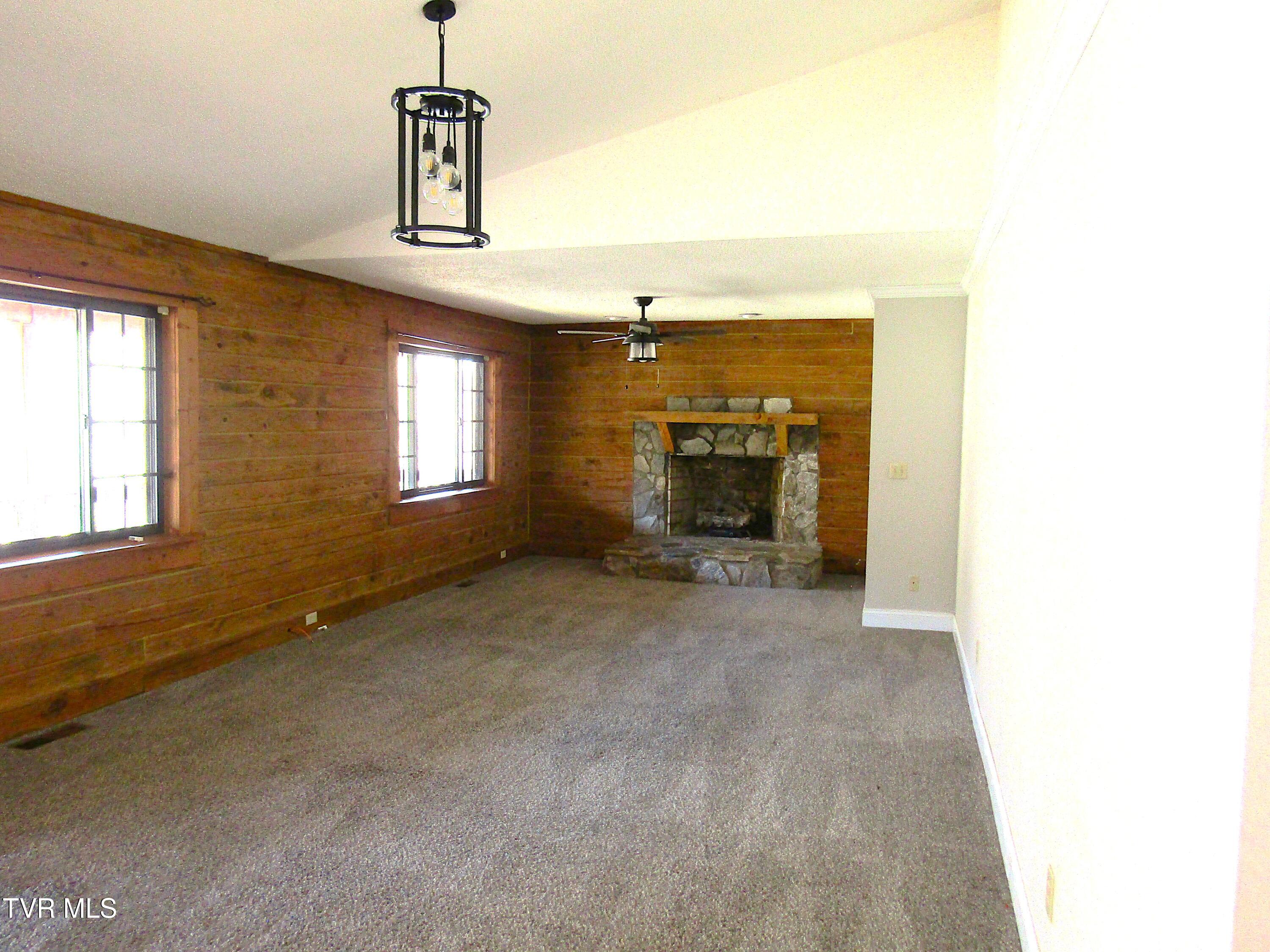 144 Hollow Timbers Drive Property Photo 20