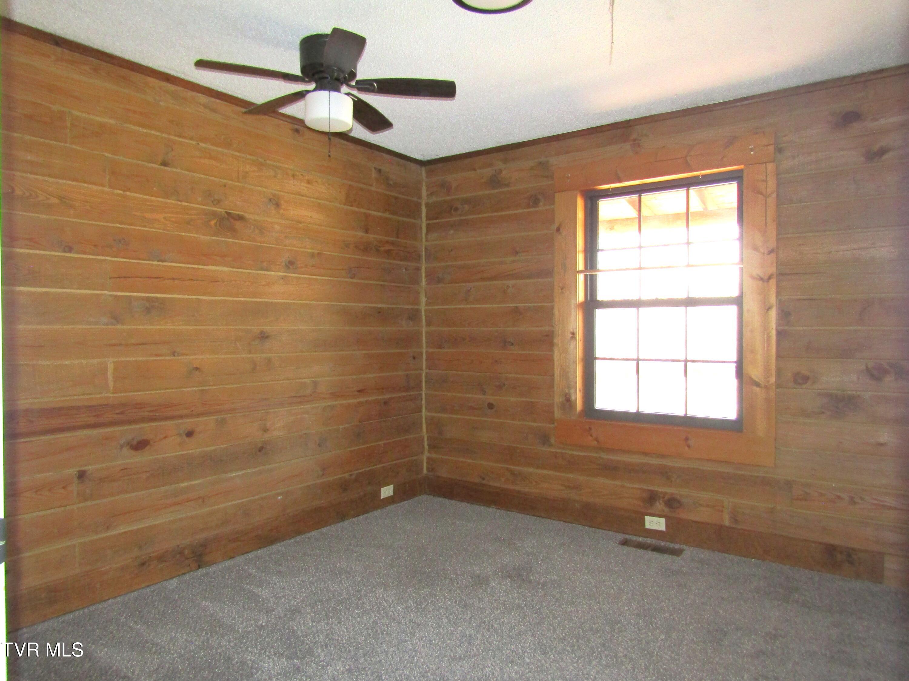 144 Hollow Timbers Drive Property Photo 26