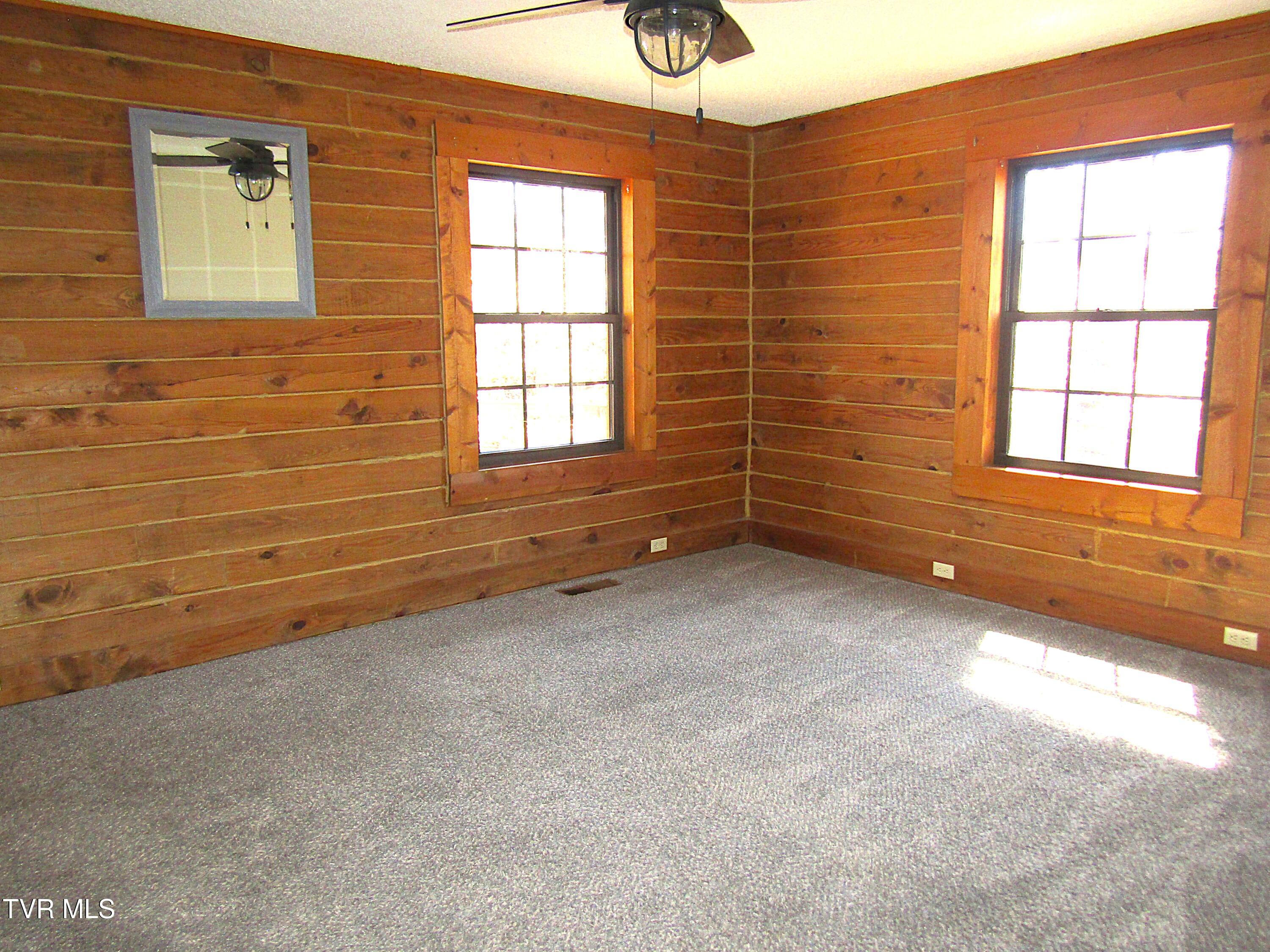 144 Hollow Timbers Drive Property Photo 27
