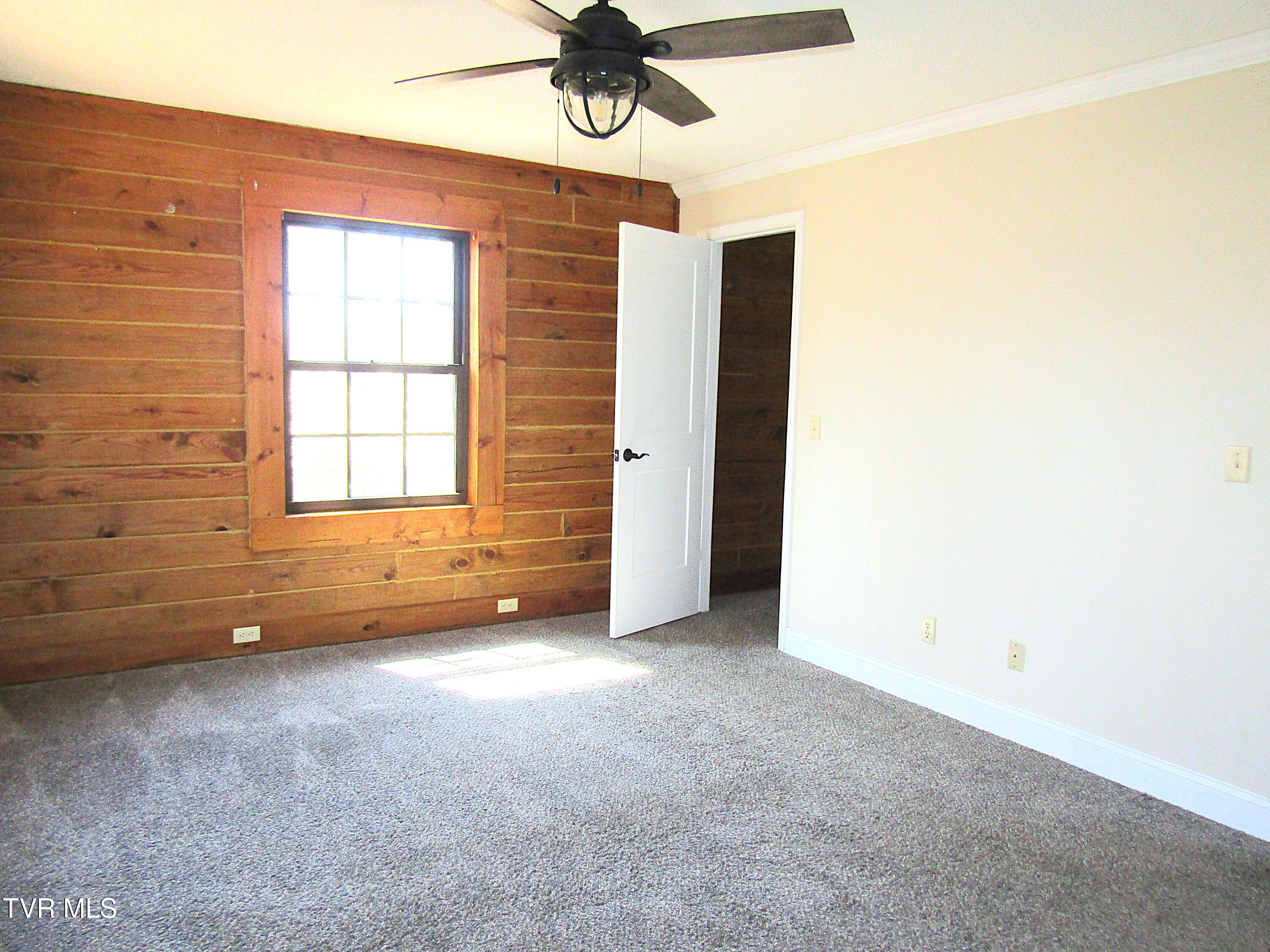 144 Hollow Timbers Drive Property Photo 28
