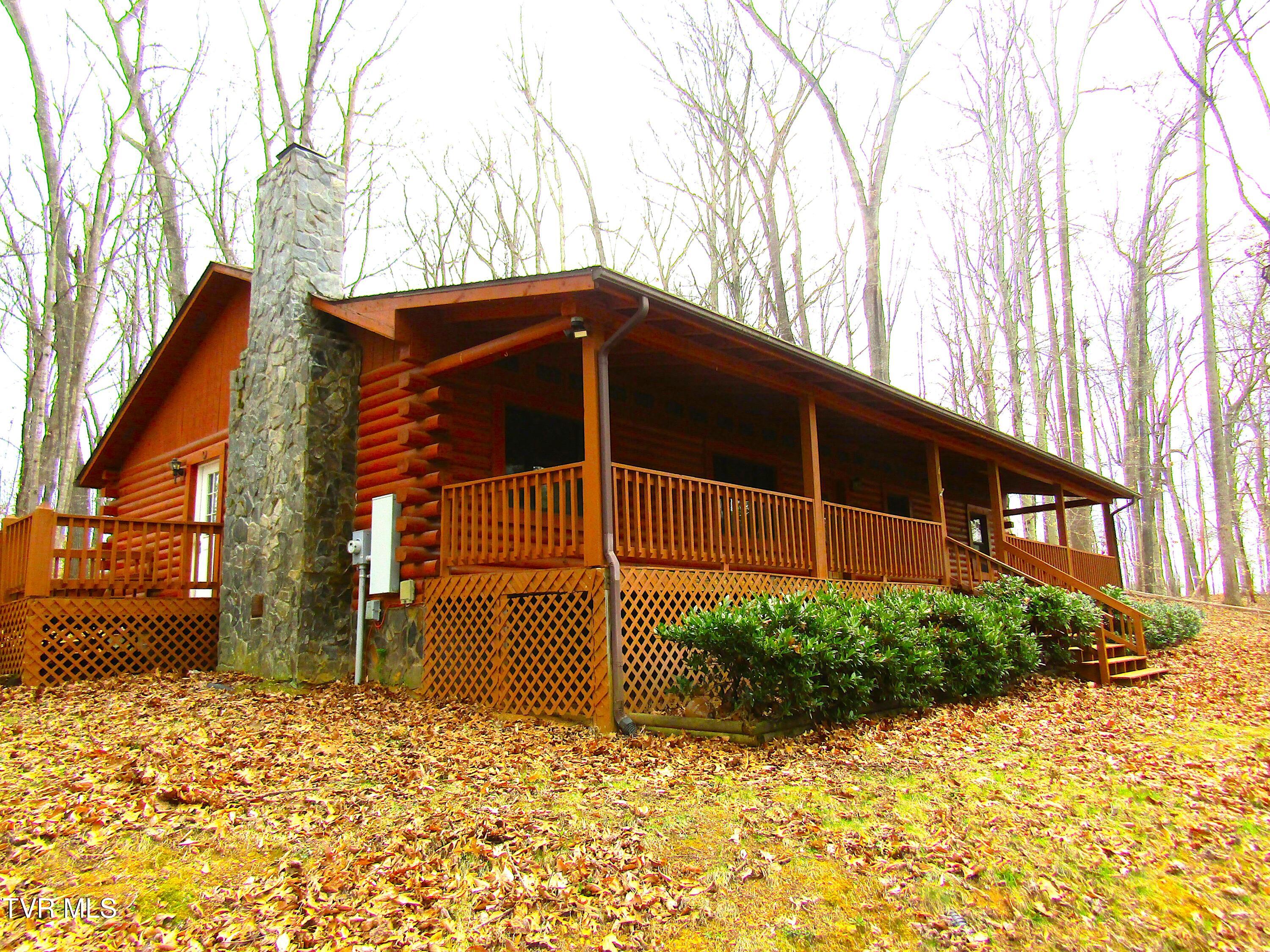 144 Hollow Timbers Drive Property Photo 33