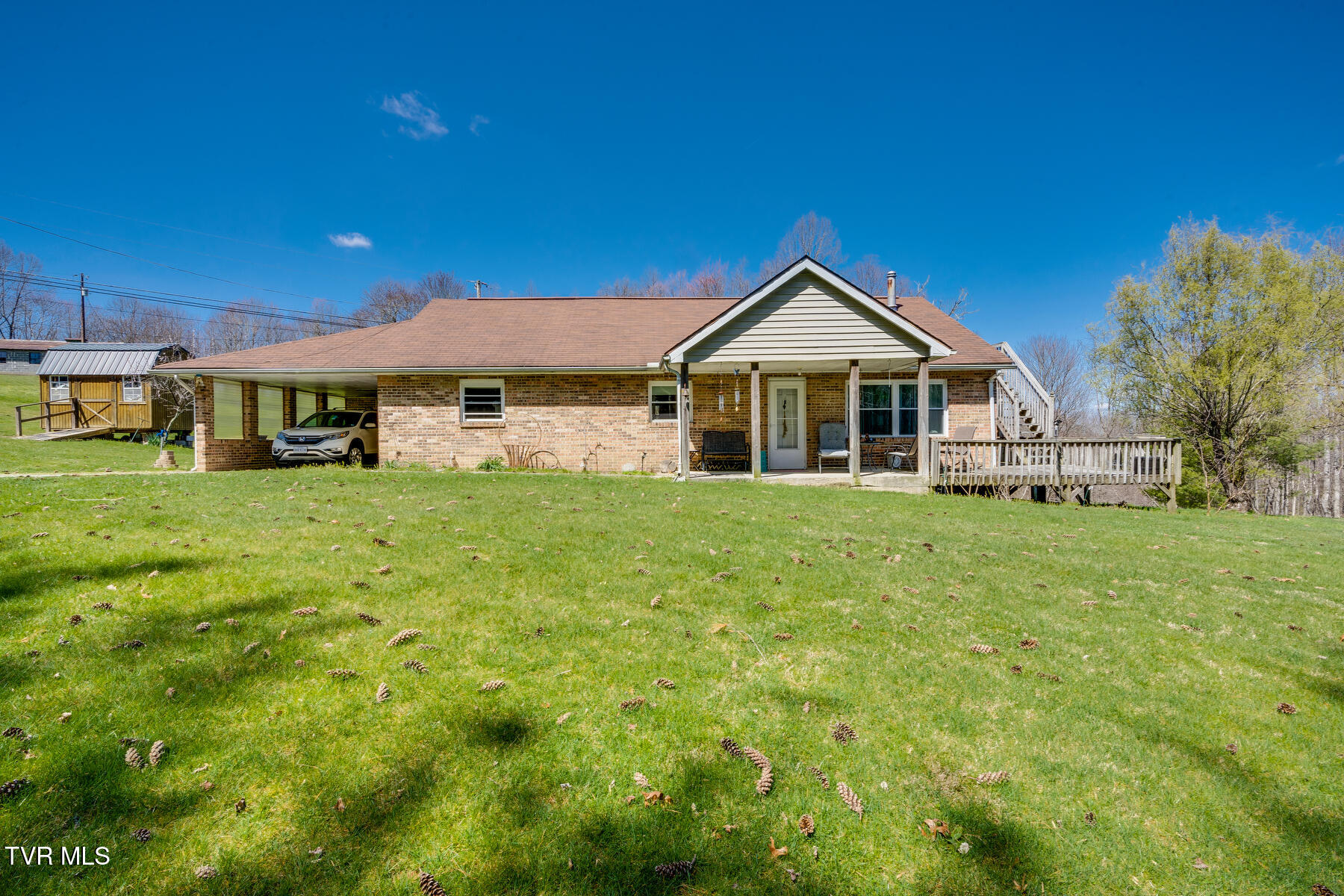 5759 Ring Road Property Photo 1
