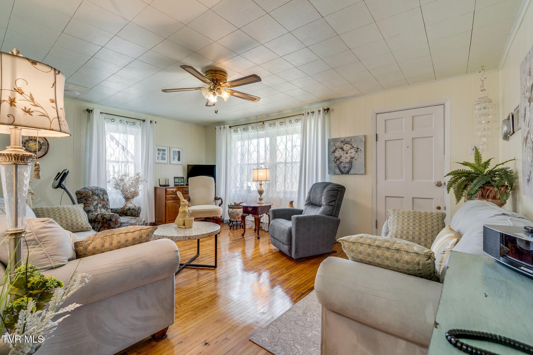 5759 Ring Road Property Photo 6