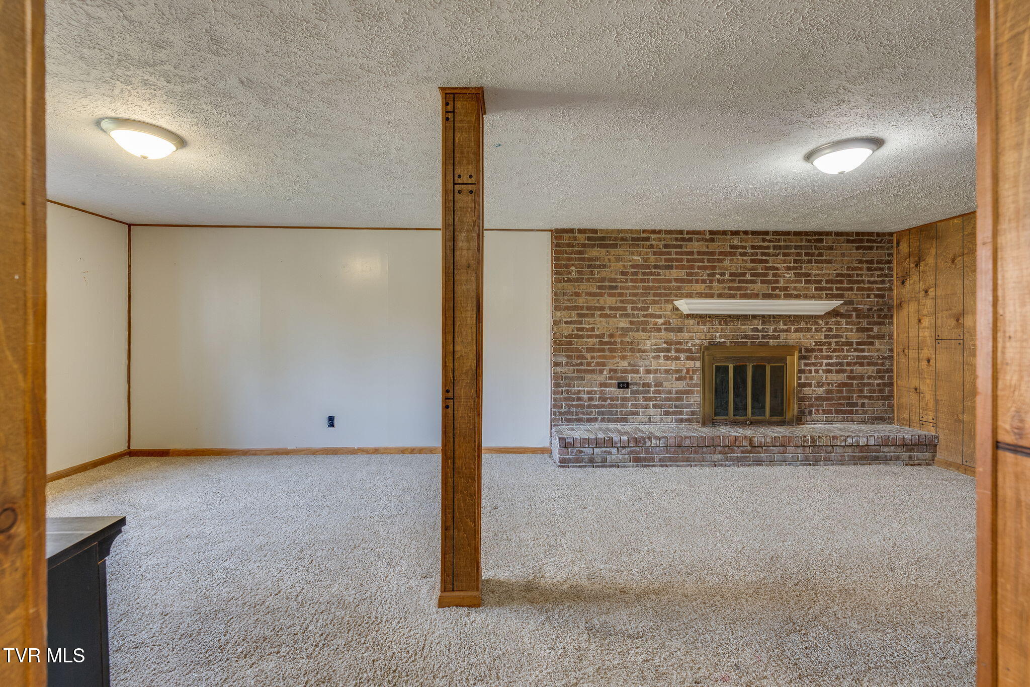 736 Fleetwood Avenue Property Photo 22