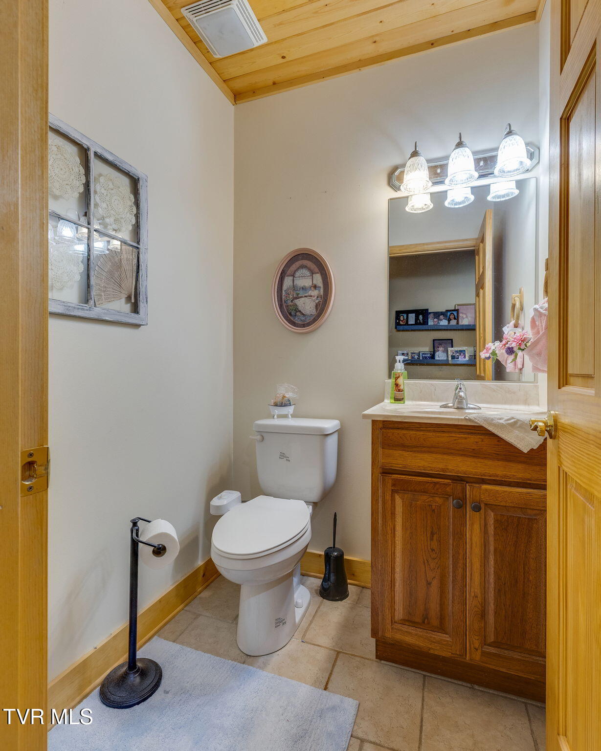 567 Way Cross Road Property Photo 26