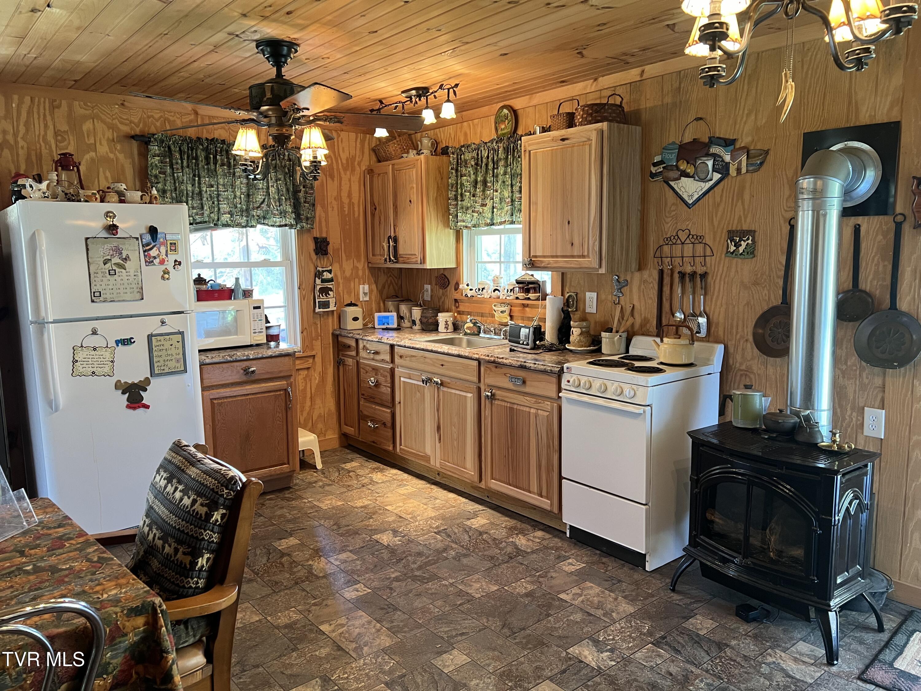 14251 Nickelsville Hwy. Highway Property Photo 5