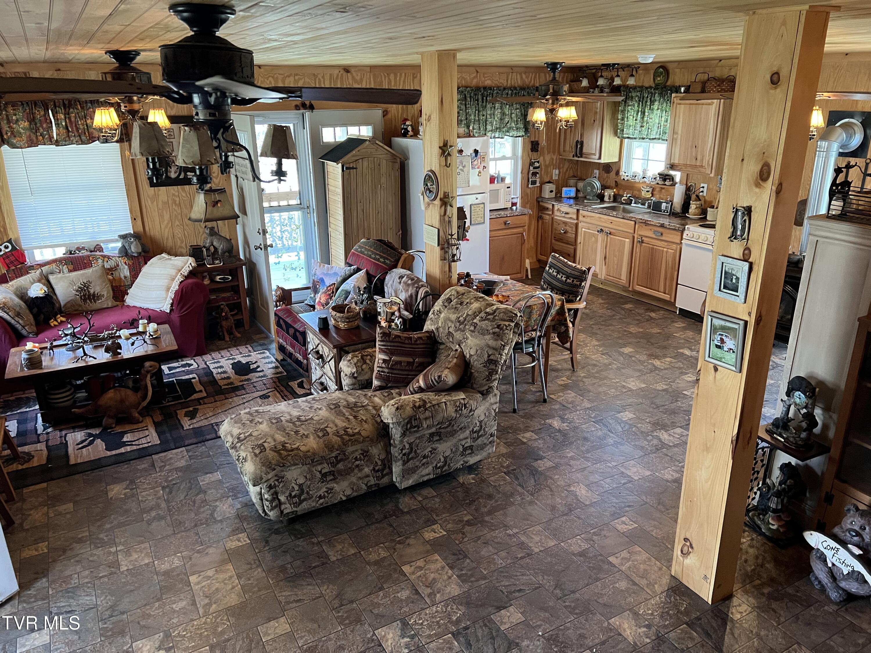 14251 Nickelsville Hwy. Highway Property Photo 15