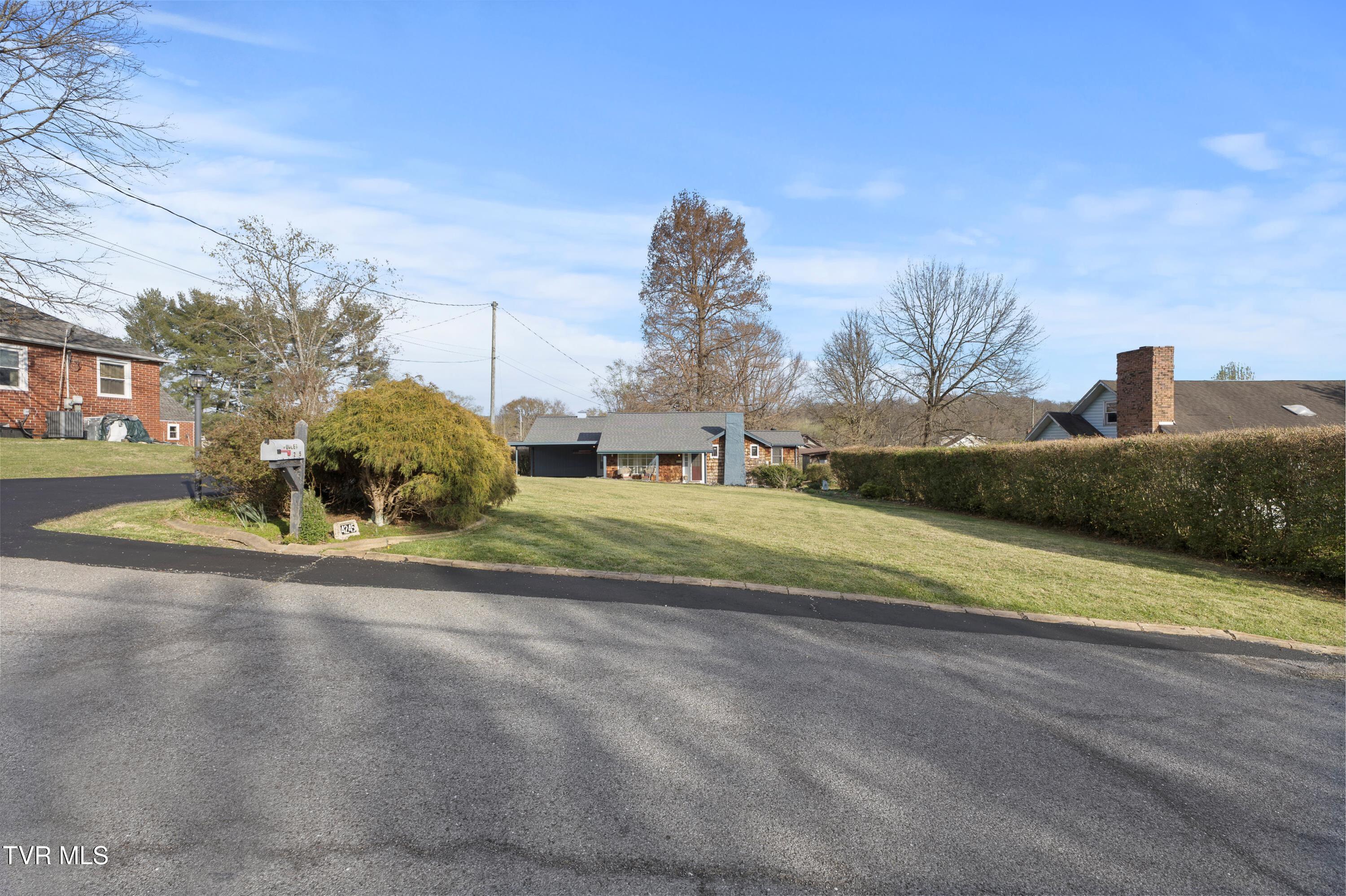 4245 Maplewood Street Street Property Photo 2