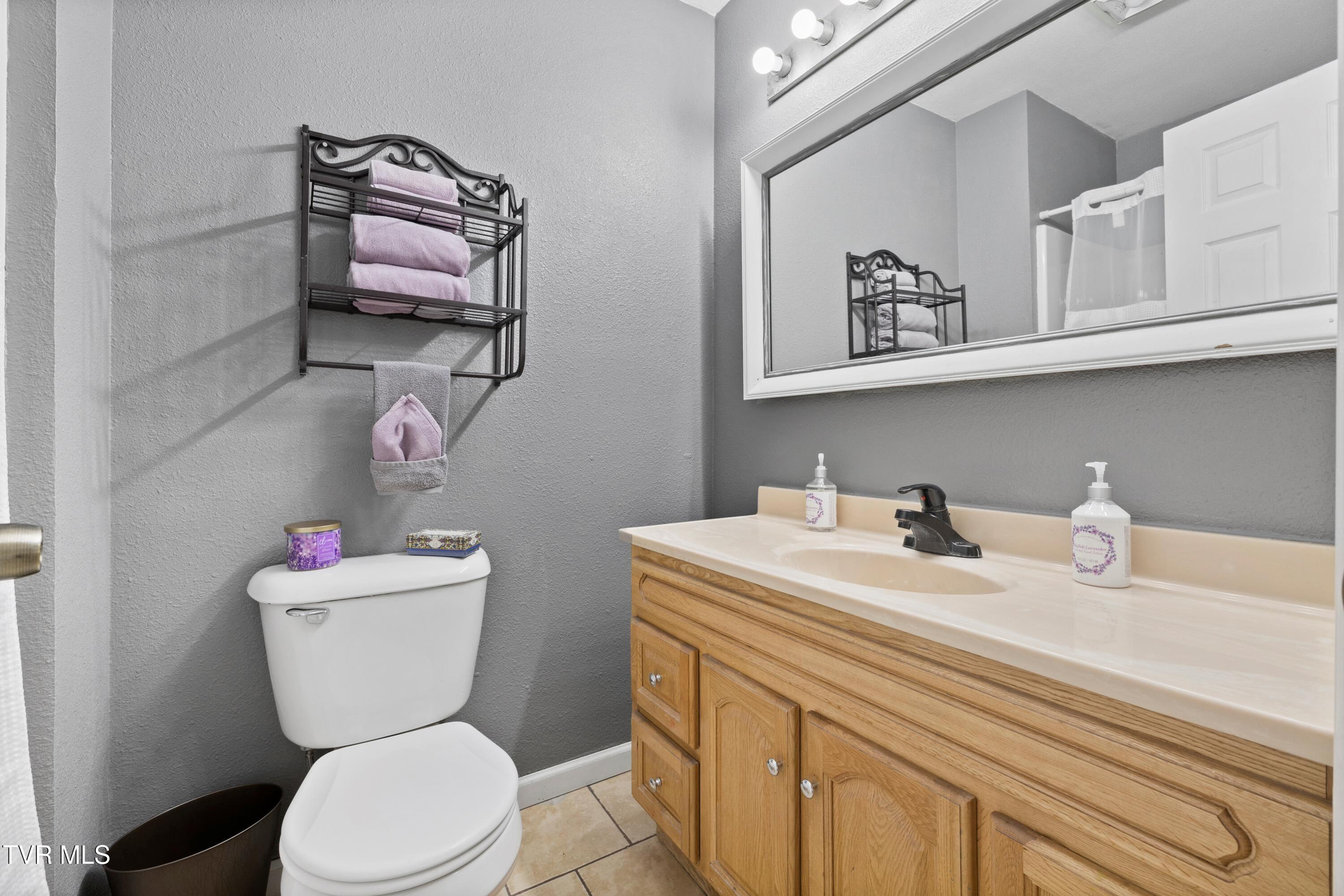 4245 Maplewood Street Street Property Photo 16