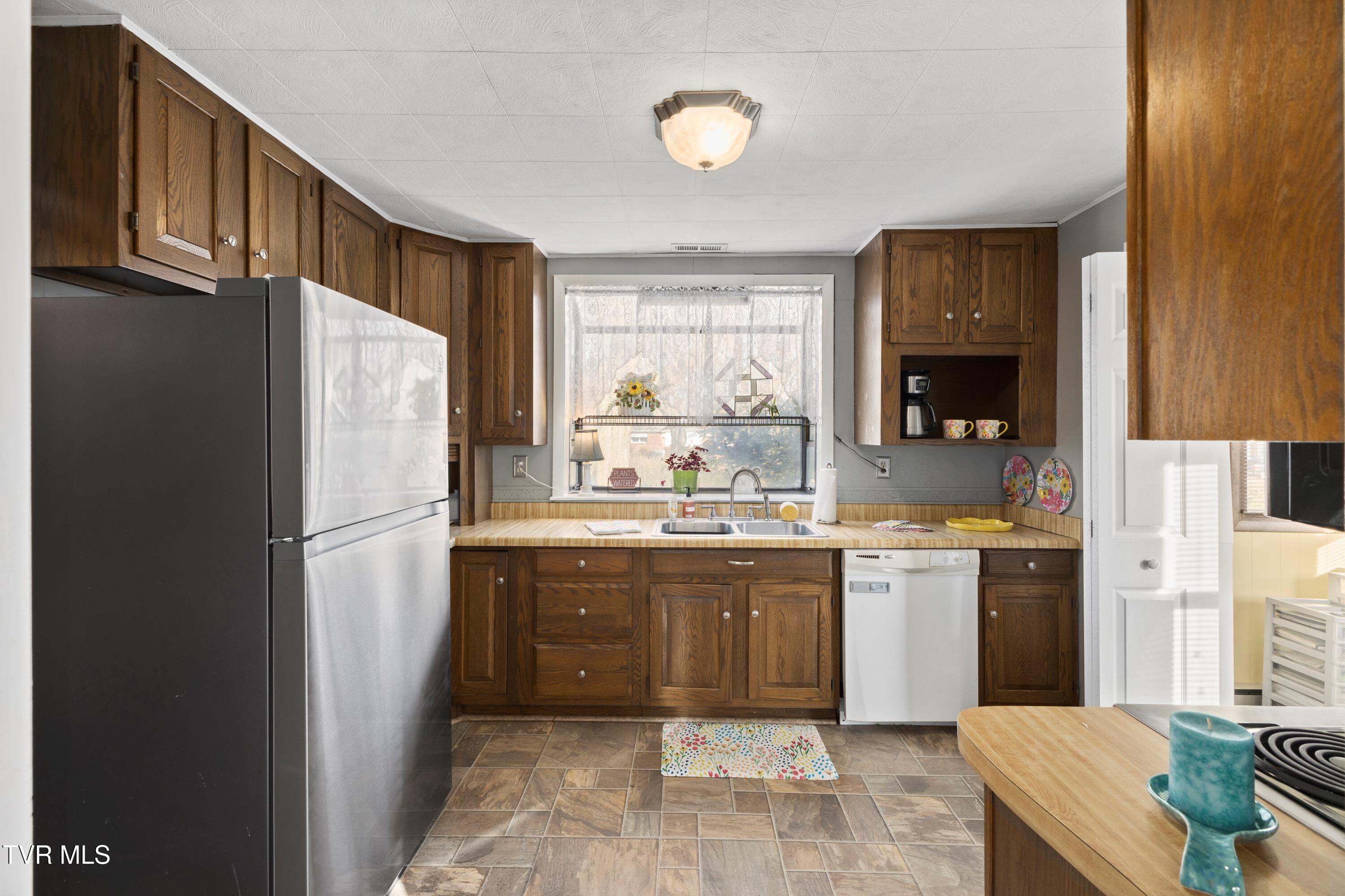 4245 Maplewood Street Street Property Photo 21