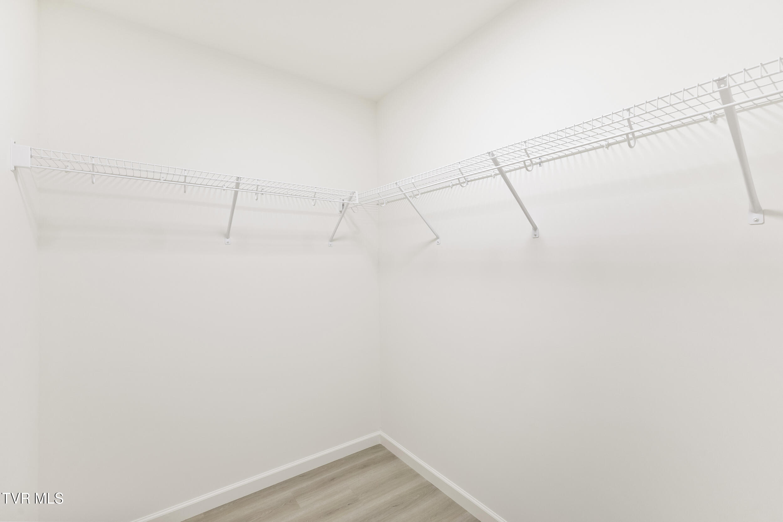 210 Baylor Avenue Property Photo 37