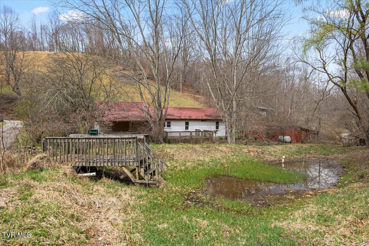 125 Miller Road Property Photo 32