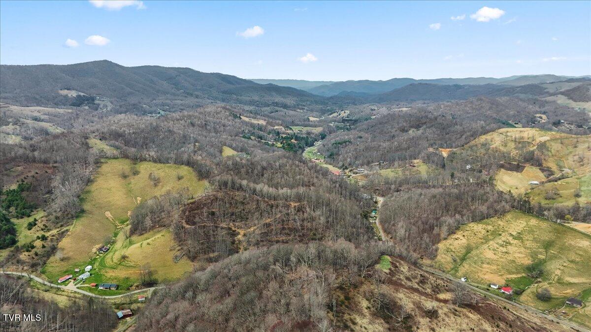 125 Miller Road Property Photo 44