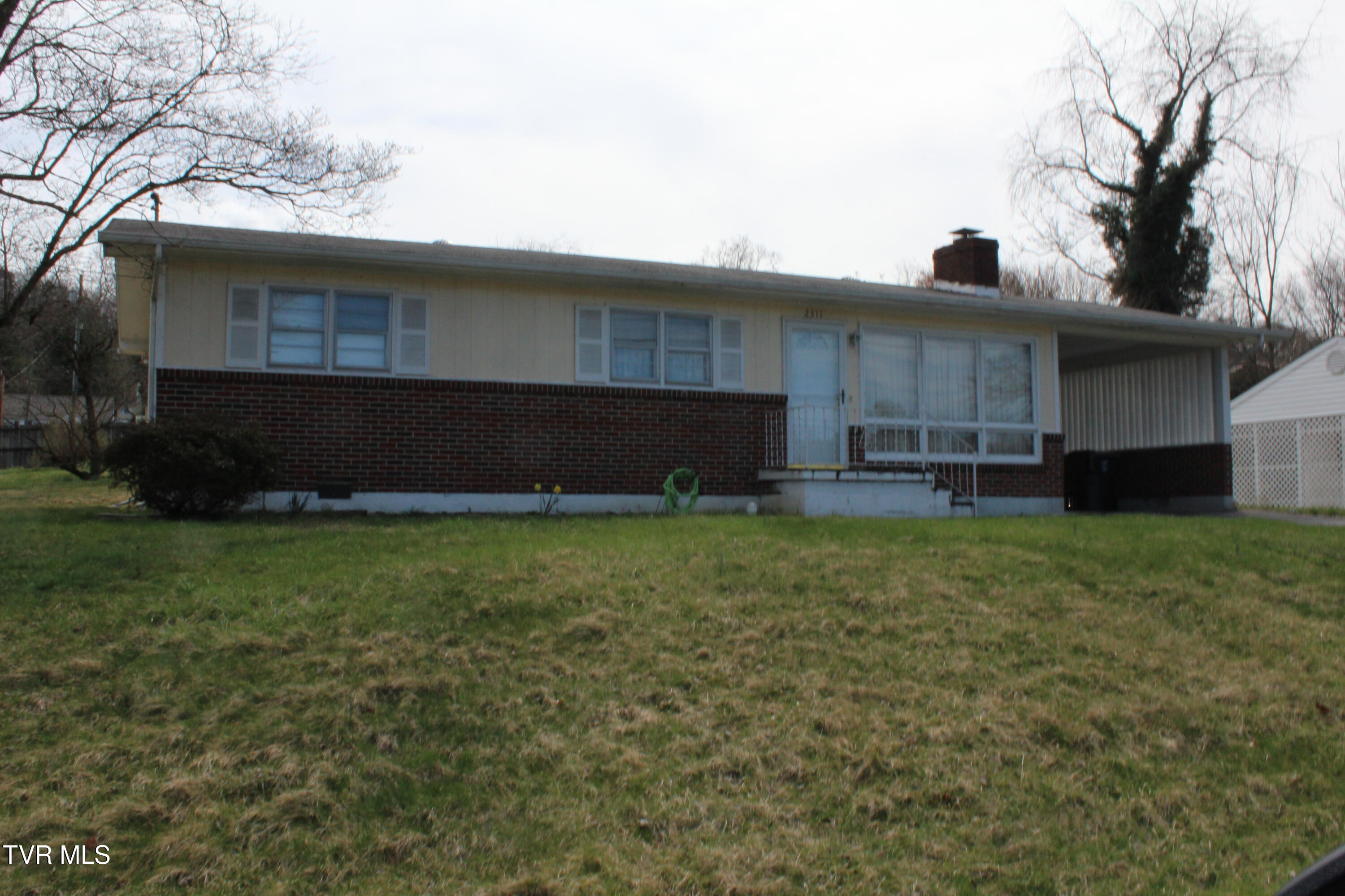 2311 Bay Street Street Property Photo 1