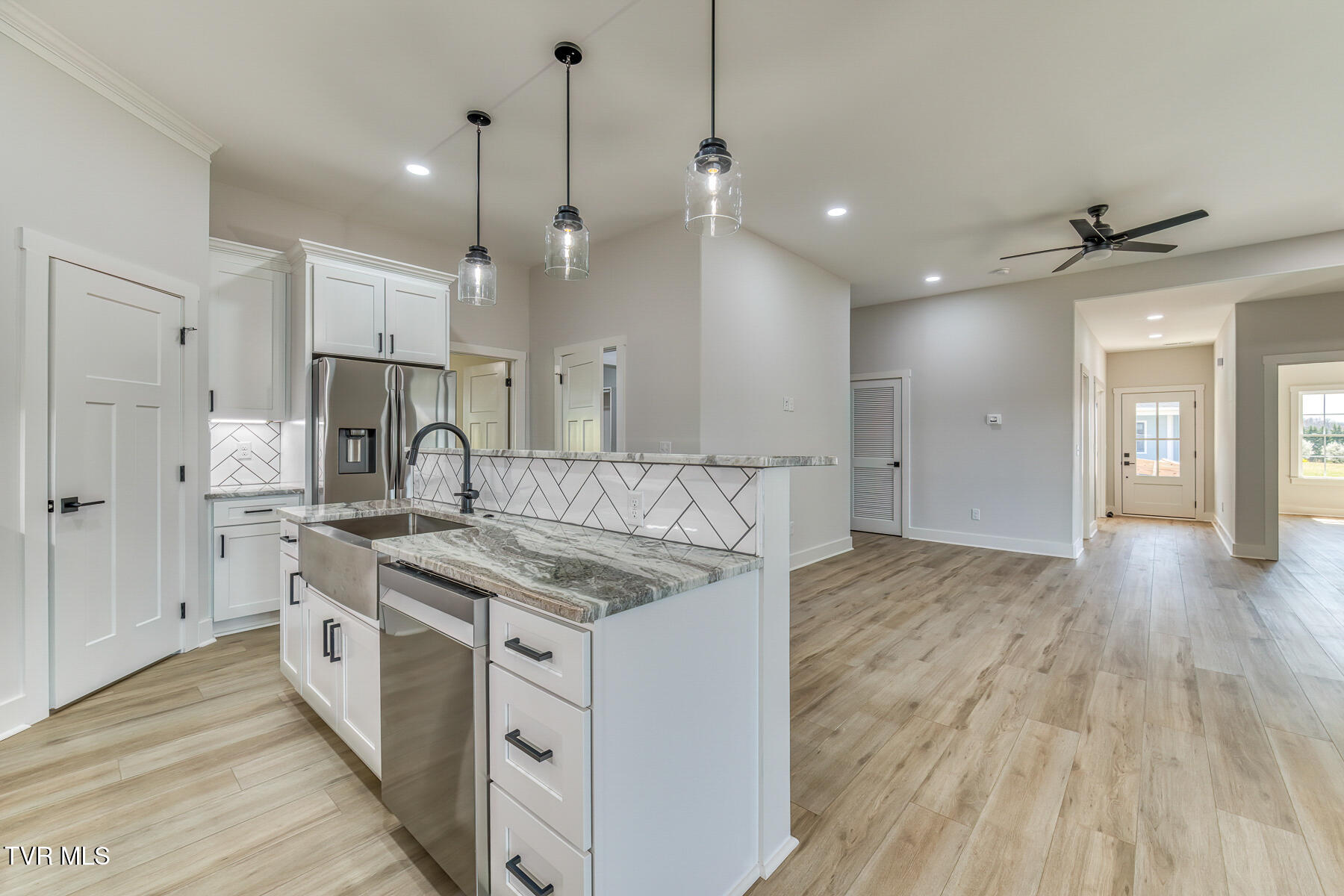 79 Slonaker Circle Property Photo 13