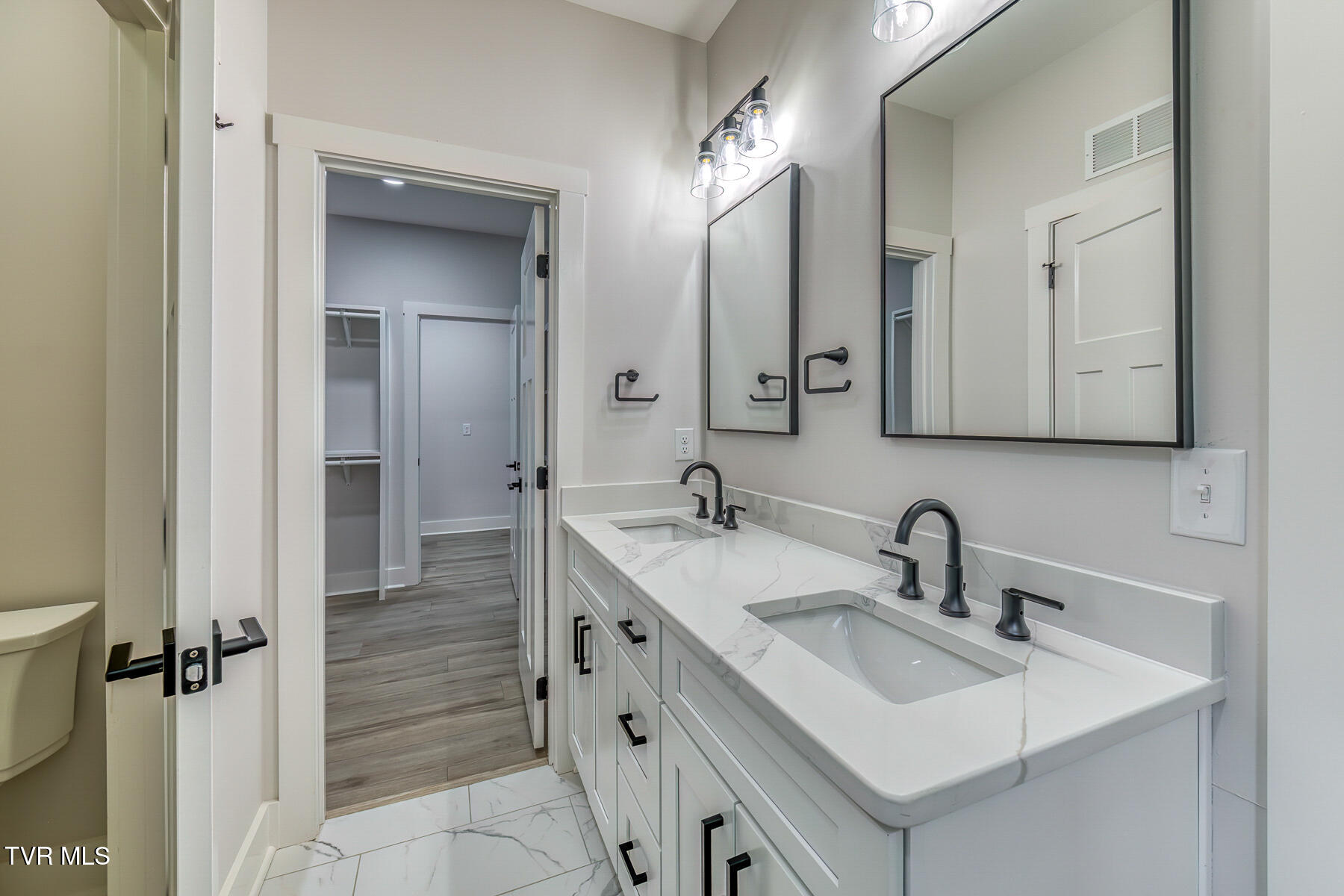 79 Slonaker Circle Property Photo 24