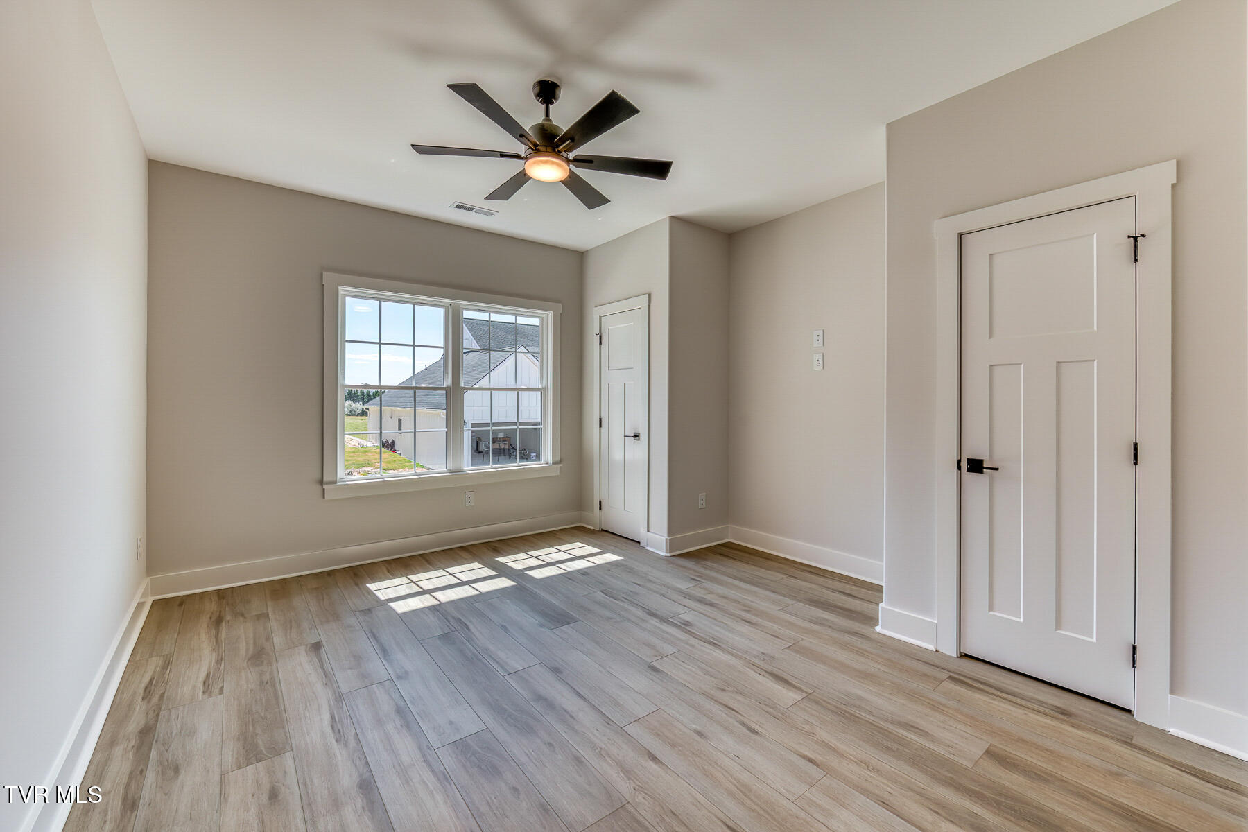 79 Slonaker Circle Property Photo 28