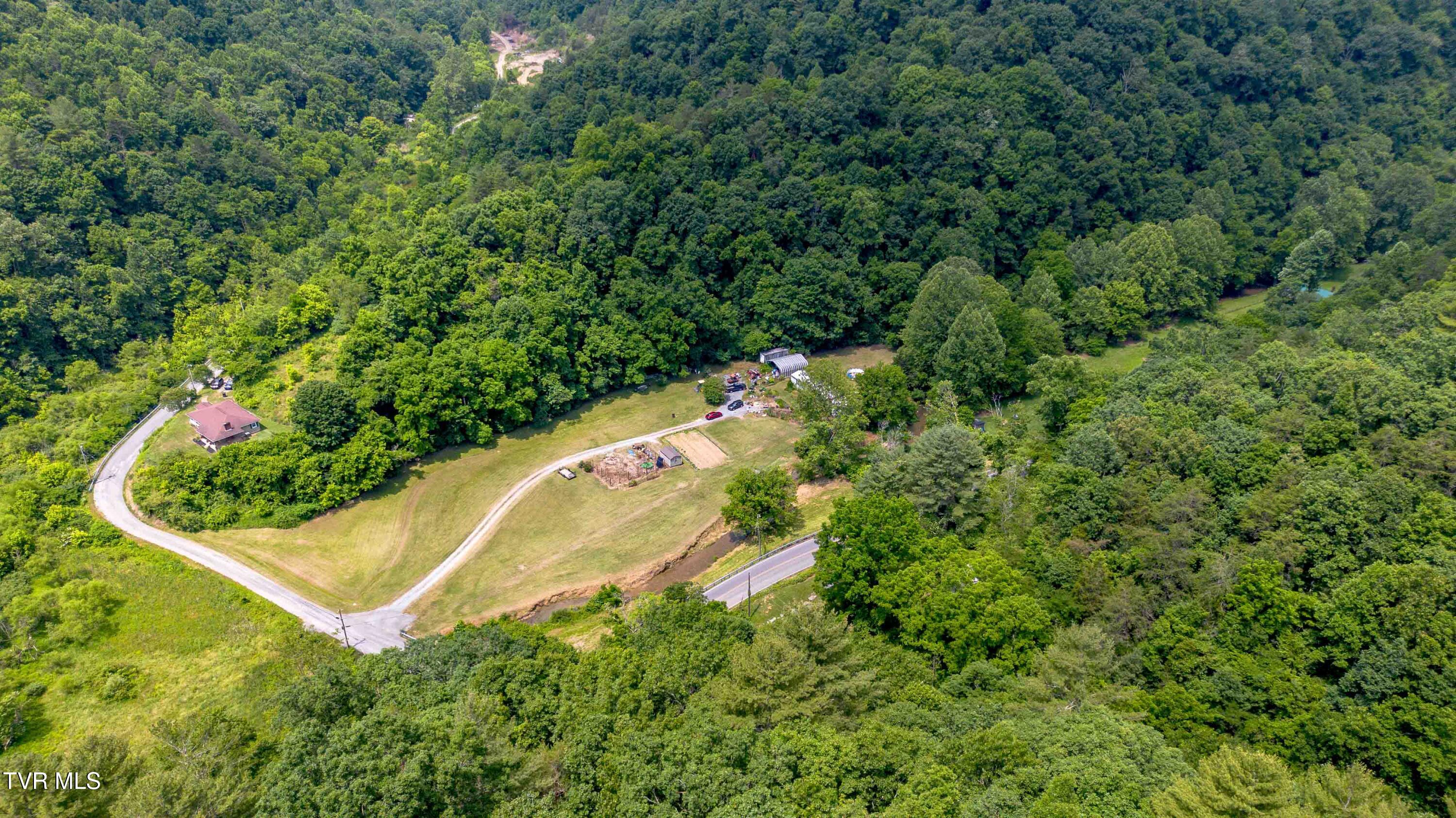 120 Bear Hollow Rd Road Property Photo 1