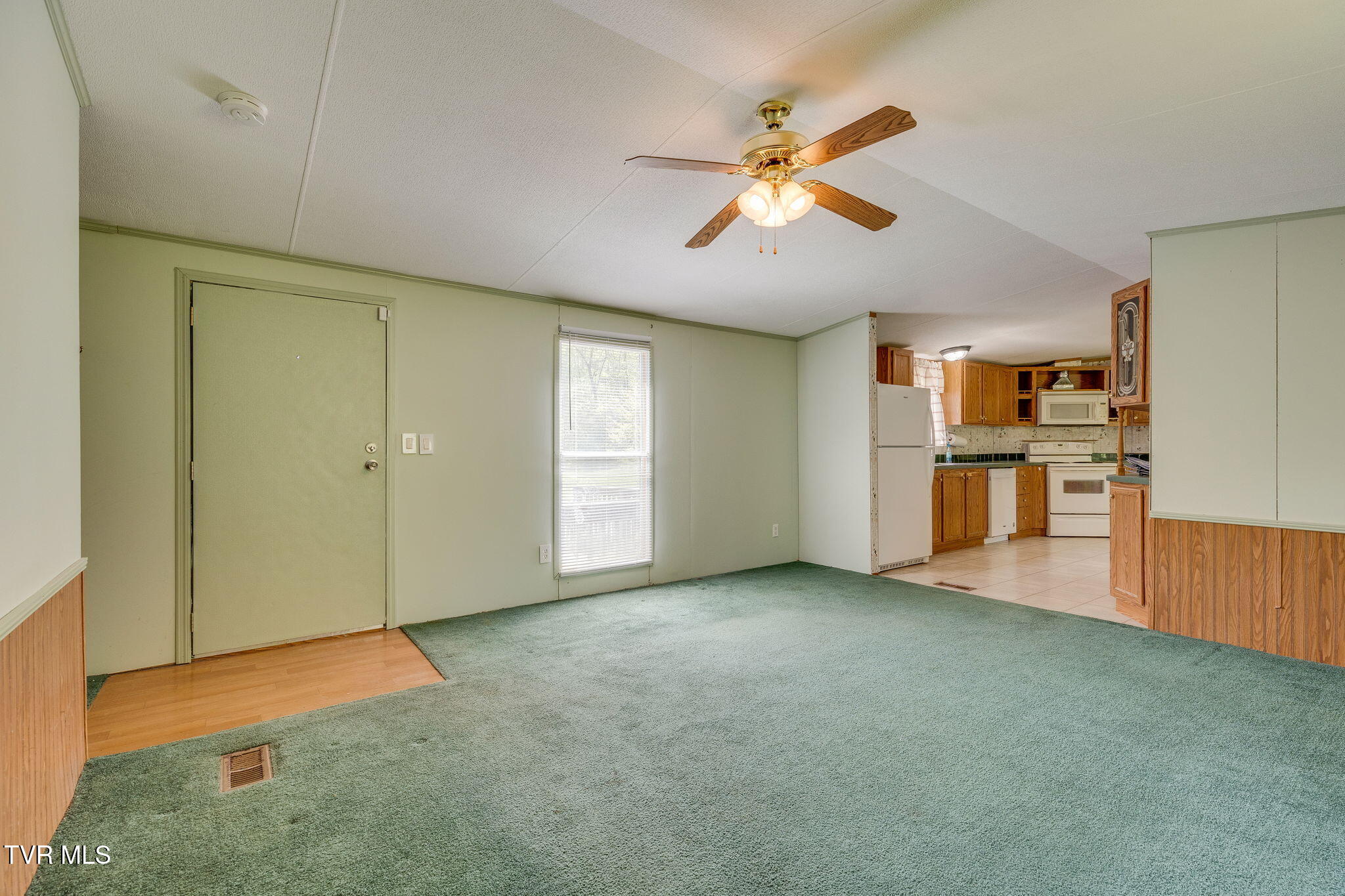 120 Bear Hollow Rd Road Property Photo 7