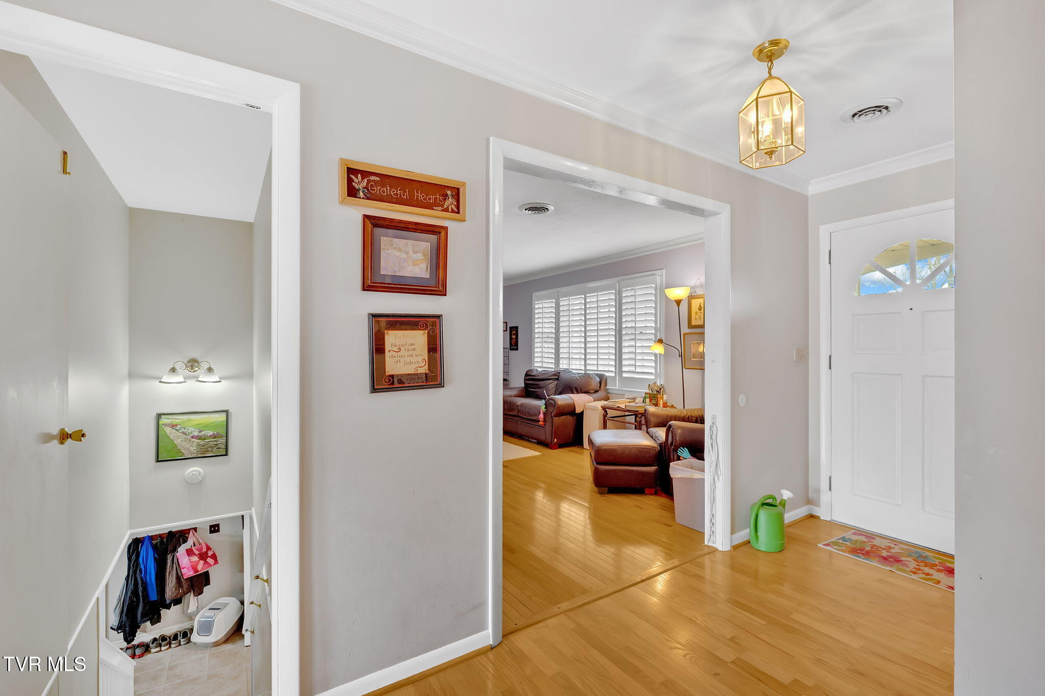 2111 Kipping Street Property Photo 4
