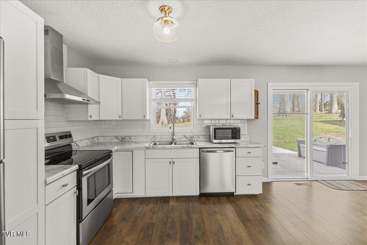 112 Hales Chapel Road Property Photo 7