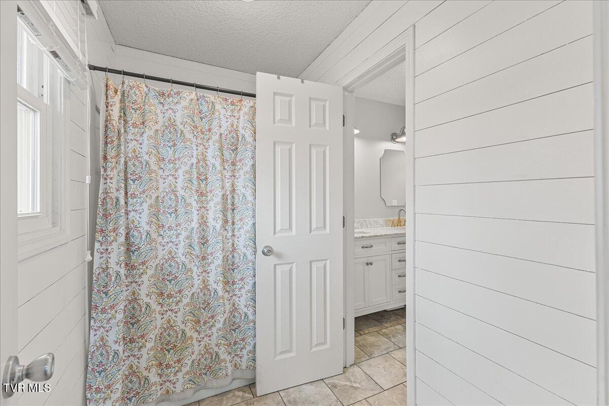 112 Hales Chapel Road Property Photo 12